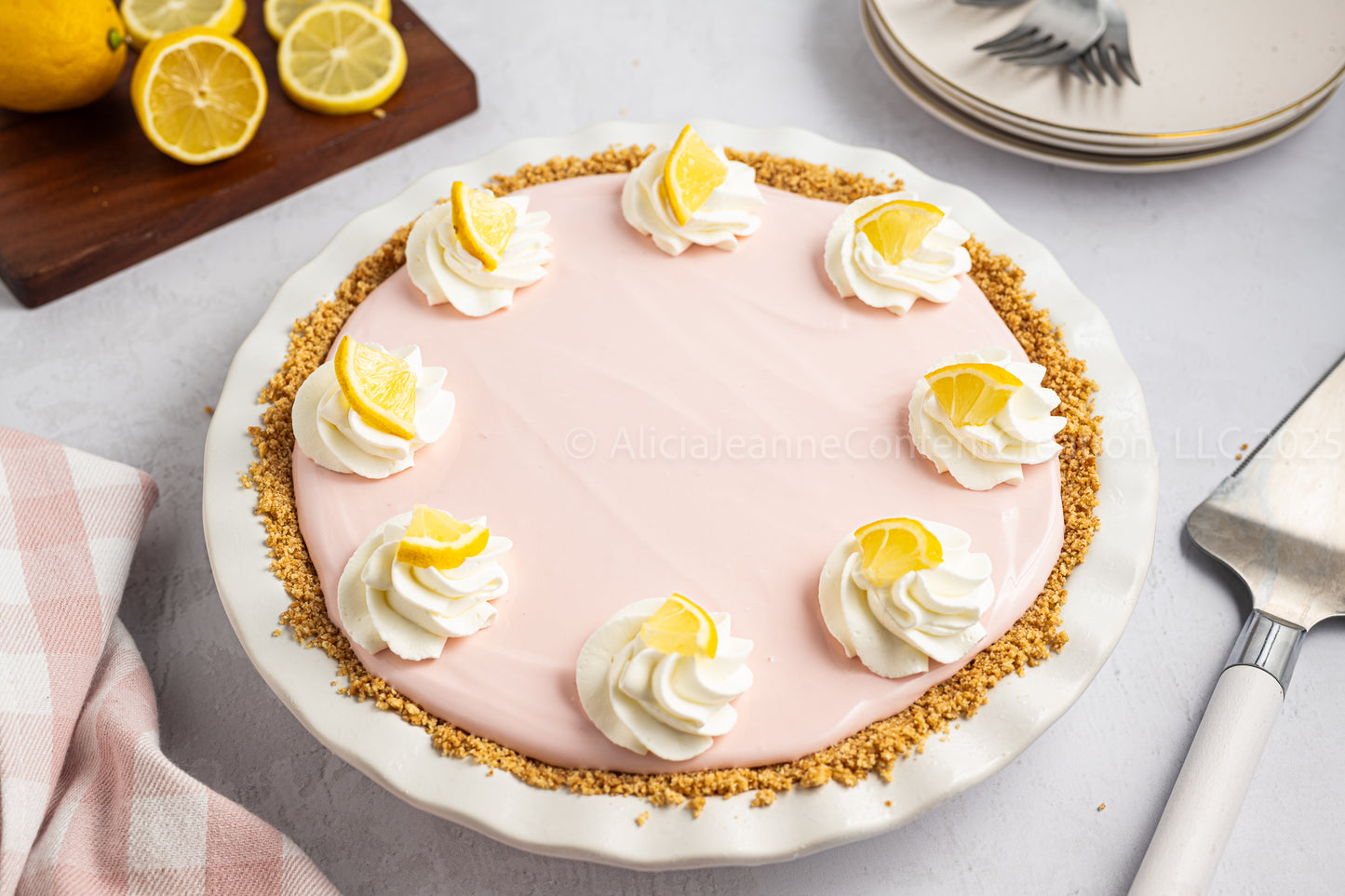 Pink Lemonade Pie - *EXCLUSIVE*