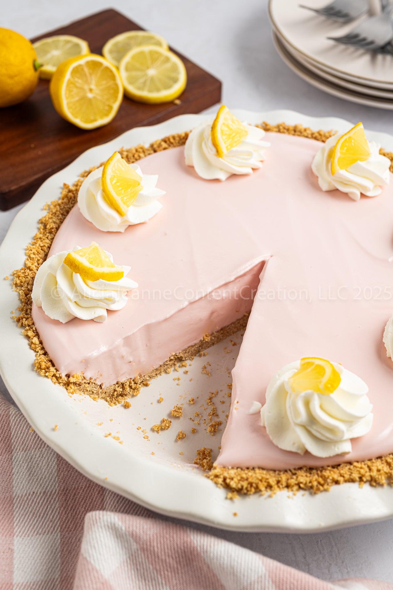 Pink Lemonade Pie - *EXCLUSIVE*