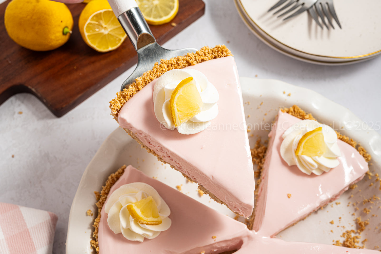 Pink Lemonade Pie - *EXCLUSIVE*
