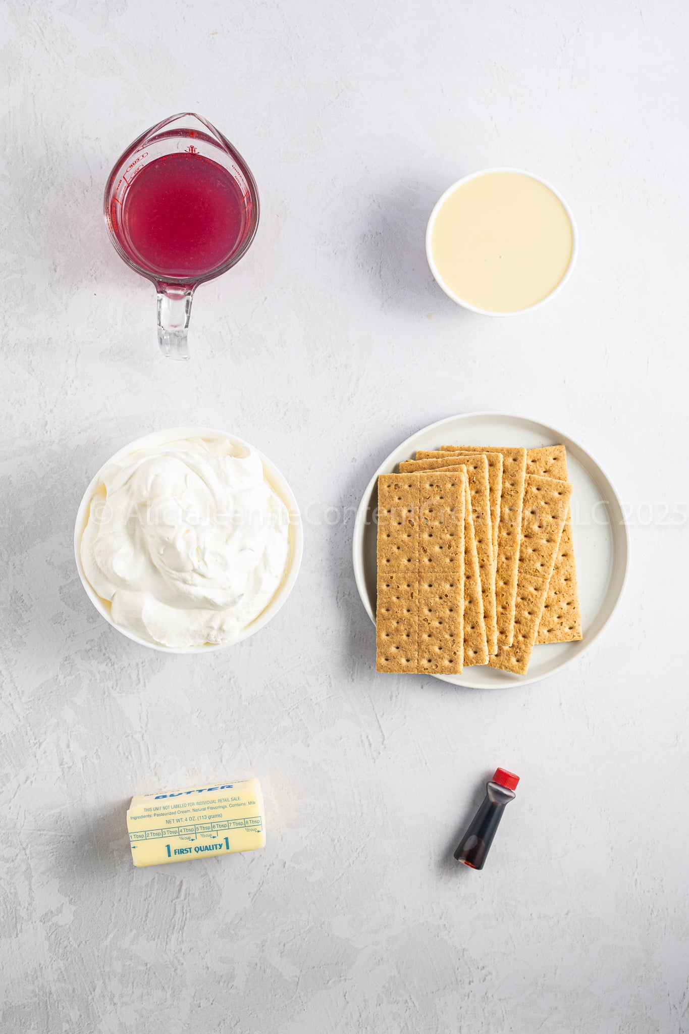 Pink Lemonade Pie - *EXCLUSIVE*