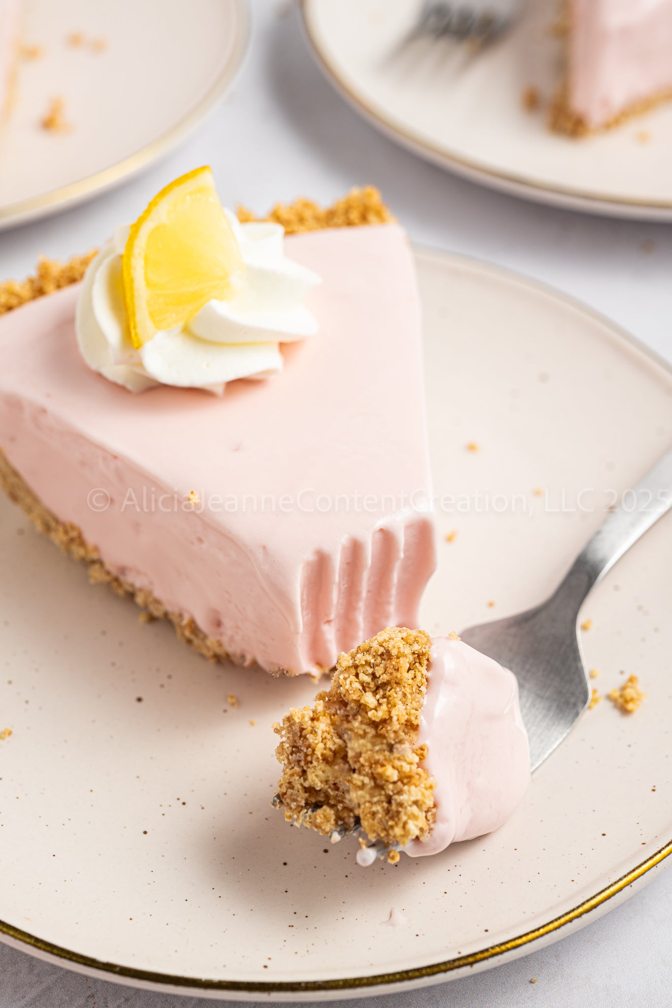 Pink Lemonade Pie - *EXCLUSIVE*