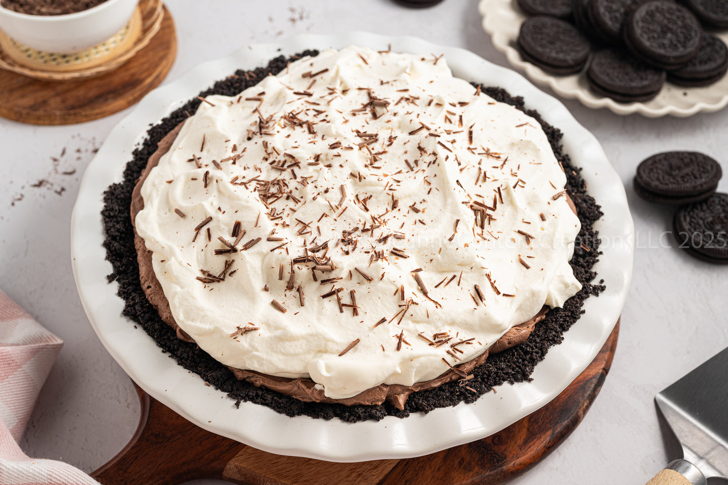 Bailey's Chocolate Pie - *EXCLUSIVE*
