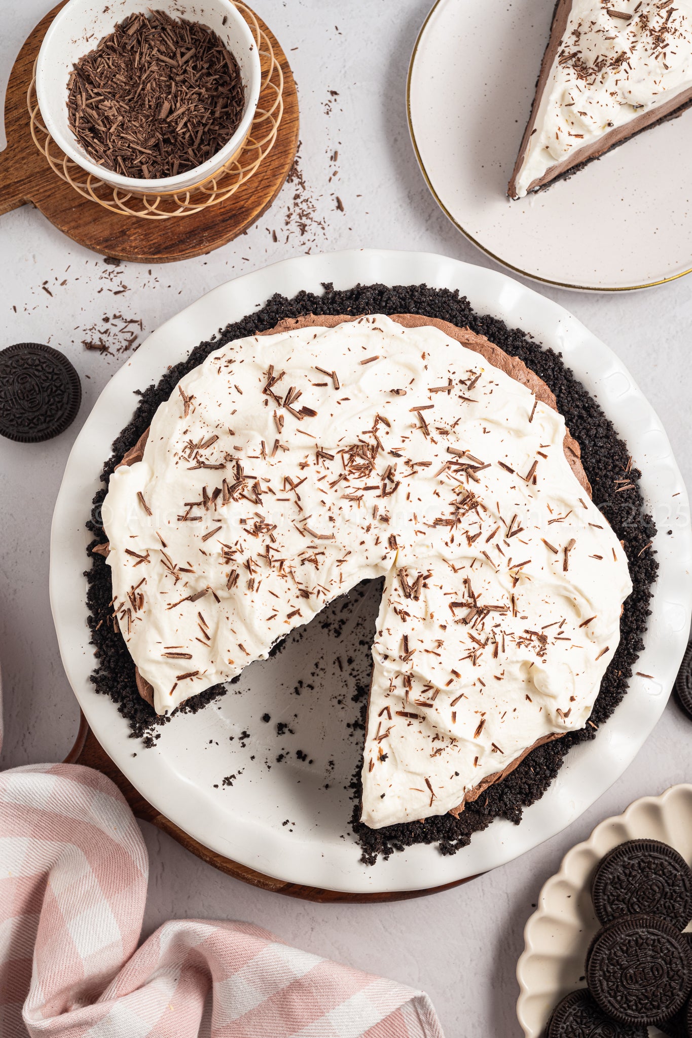 Bailey's Chocolate Pie - *EXCLUSIVE*