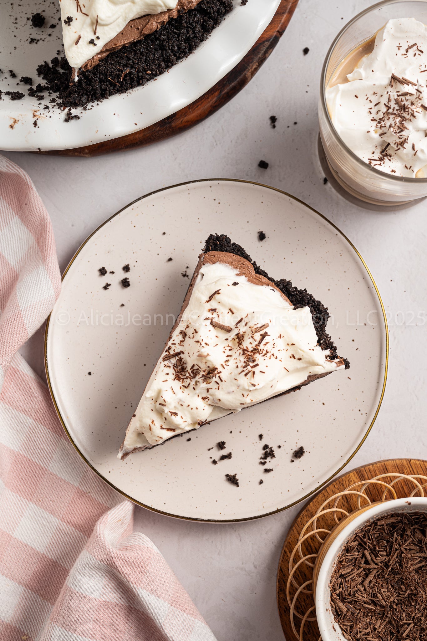Bailey's Chocolate Pie - *EXCLUSIVE*