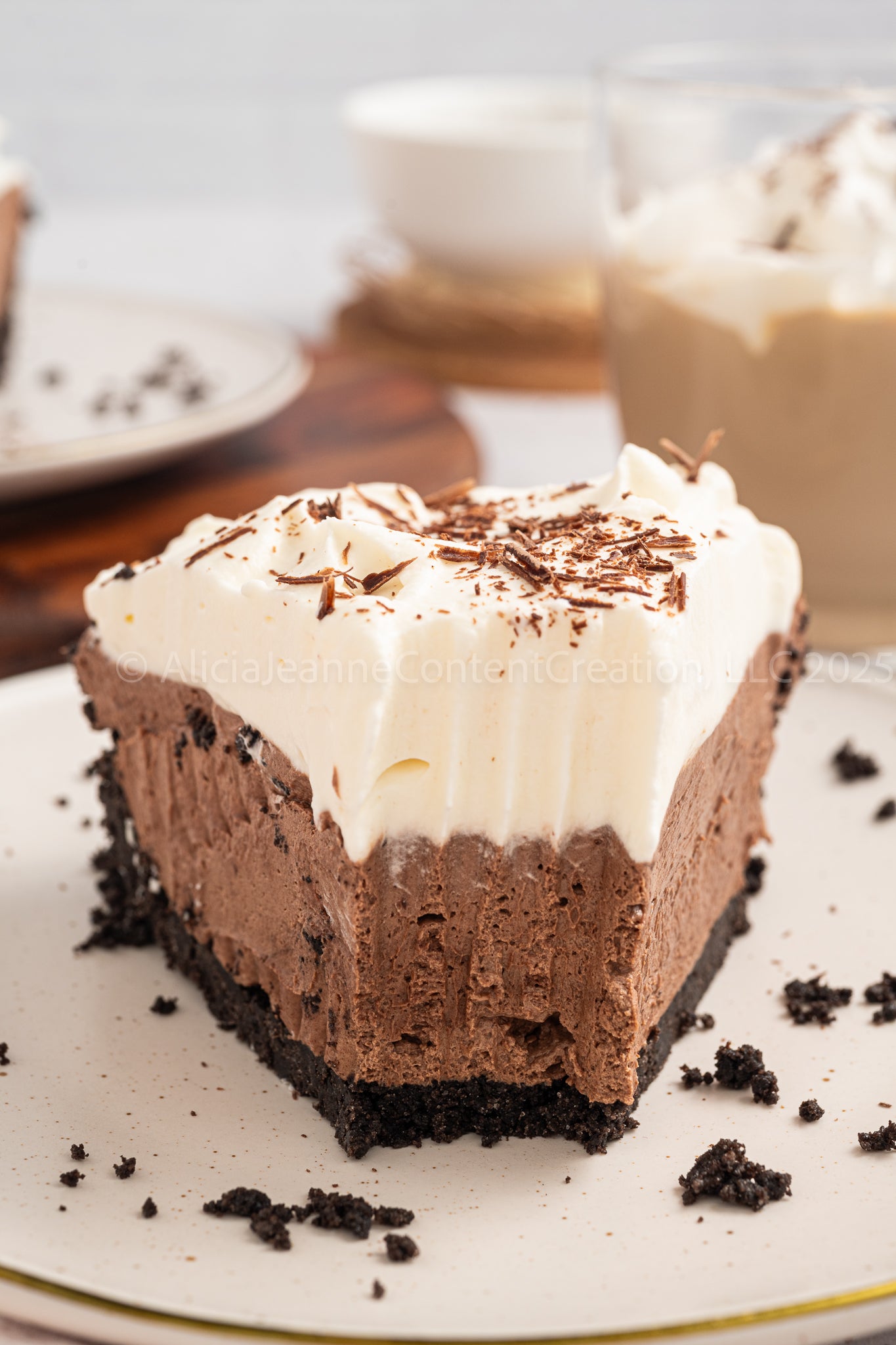 Bailey's Chocolate Pie - *EXCLUSIVE*