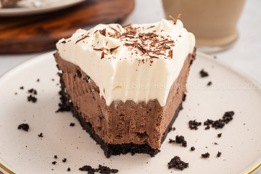 Bailey's Chocolate Pie - *EXCLUSIVE*