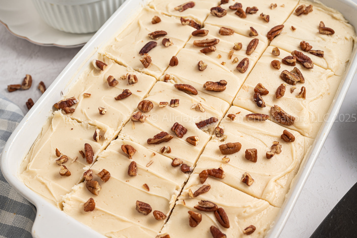 NEW PHOTOS - Banana Cake with Brown Butter Cream Cheese Frosting - *EXCLUSIVE*