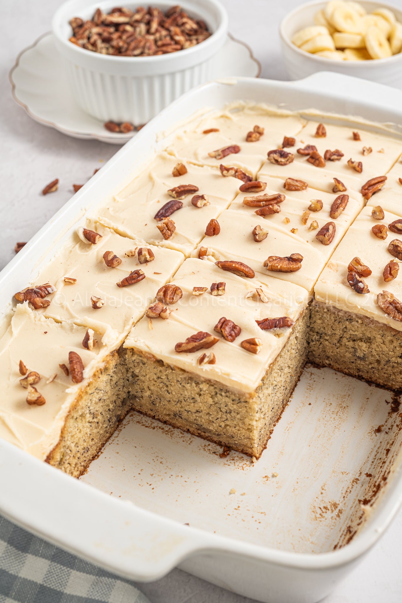 NEW PHOTOS - Banana Cake with Brown Butter Cream Cheese Frosting - *EXCLUSIVE*