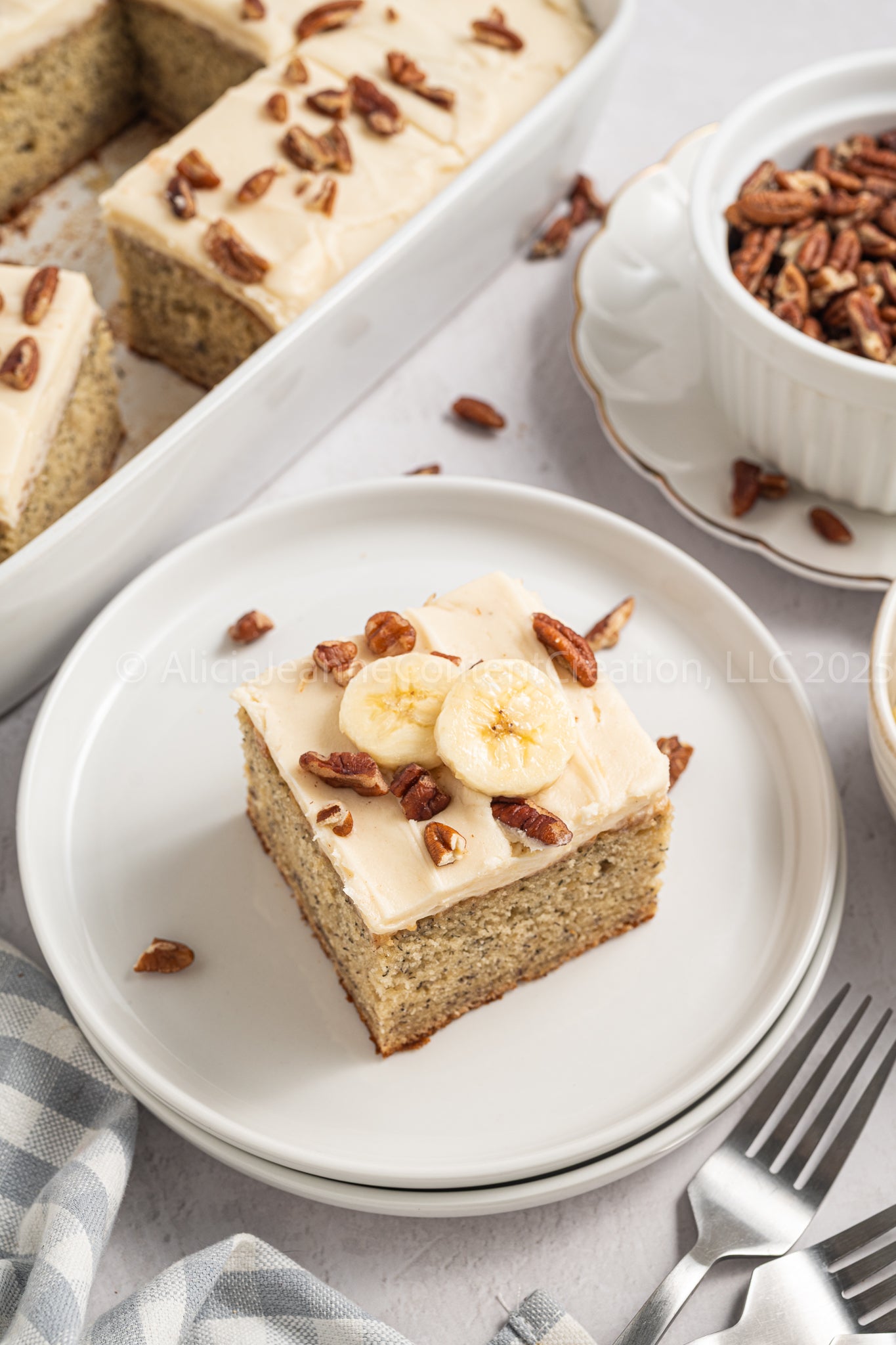 NEW PHOTOS - Banana Cake with Brown Butter Cream Cheese Frosting - *EXCLUSIVE*