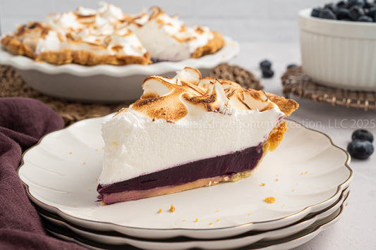 Blueberry Meringue Pie - *EXCLUSIVE*