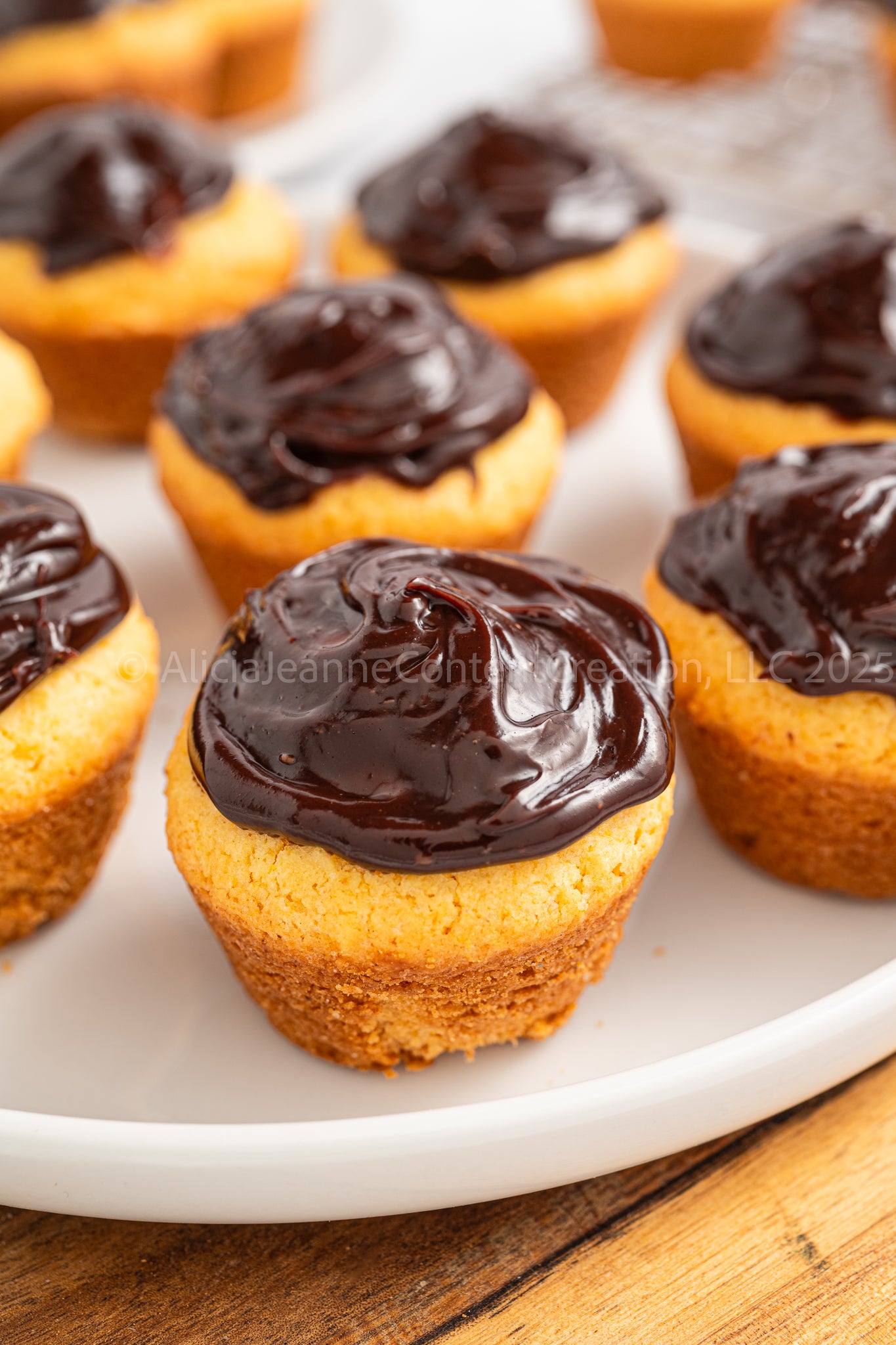 Boston Cream Pie Bites - *EXCLUSIVE*