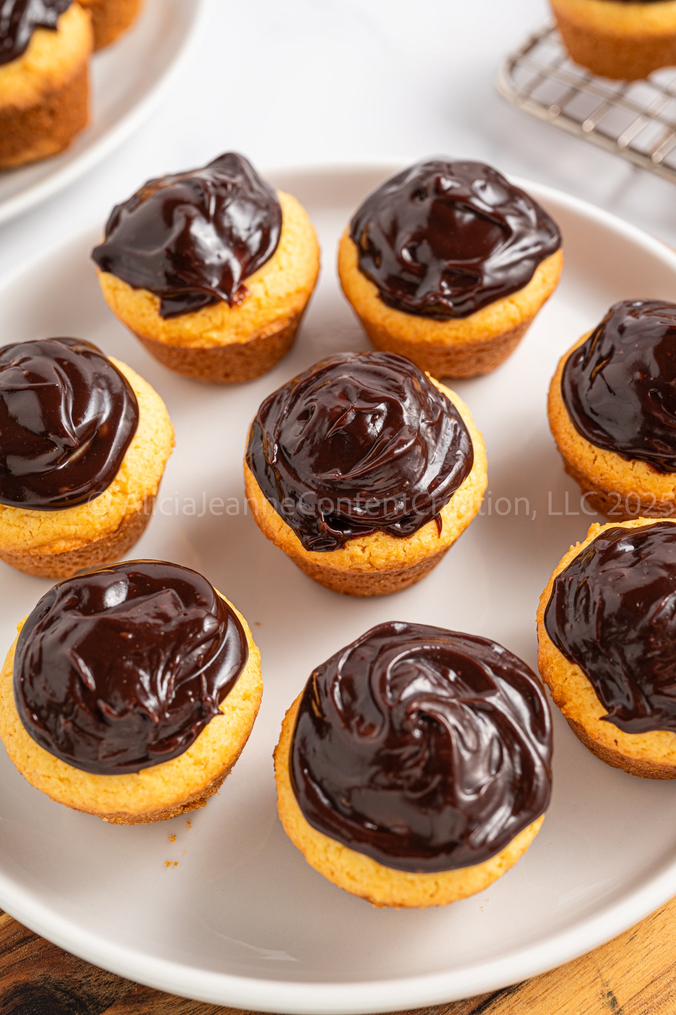Boston Cream Pie Bites - *EXCLUSIVE*