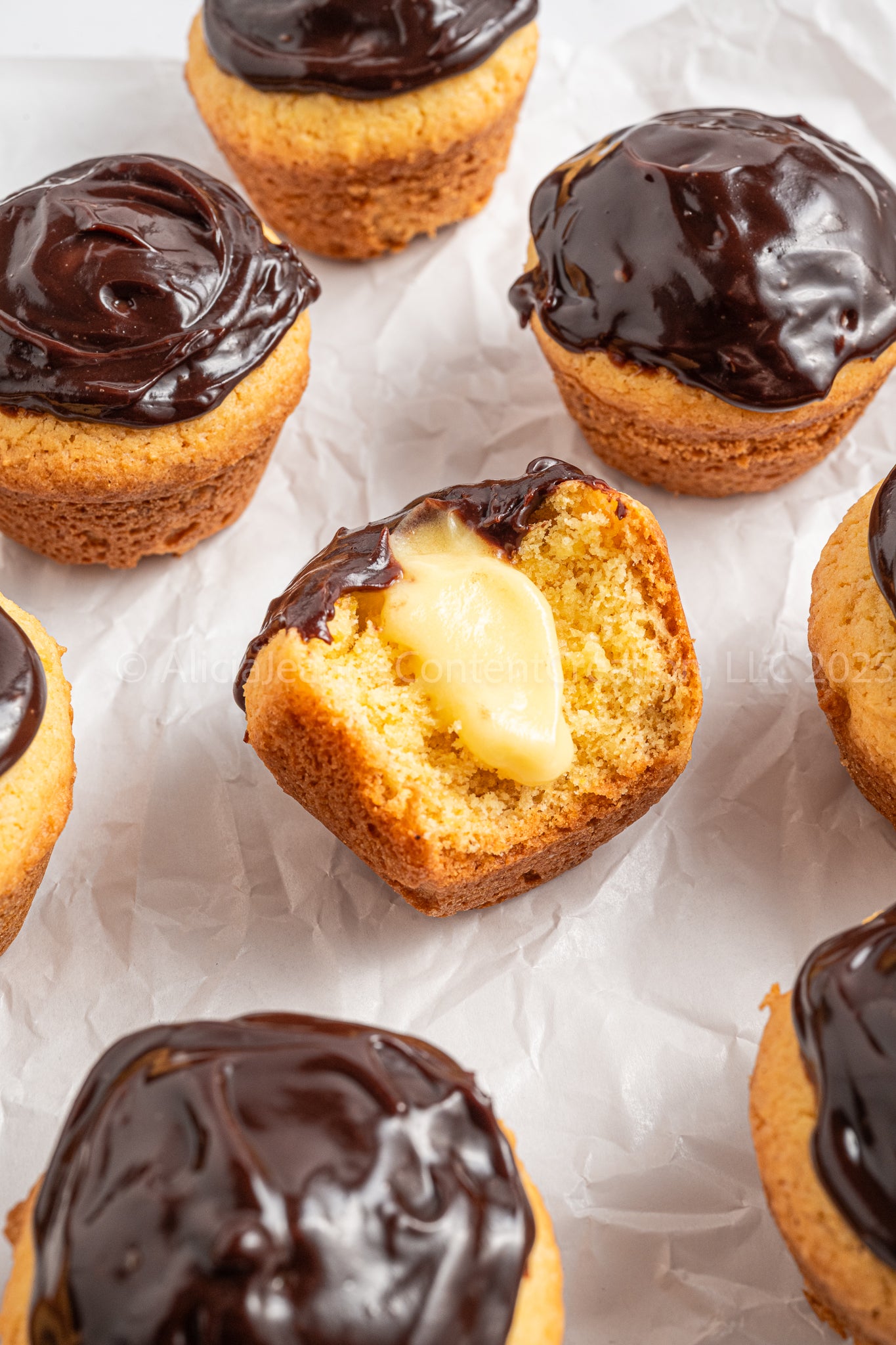 Boston Cream Pie Bites - *EXCLUSIVE*