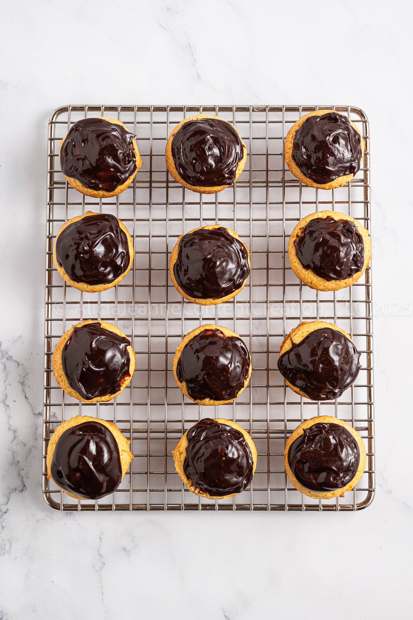 Boston Cream Pie Bites - *EXCLUSIVE*
