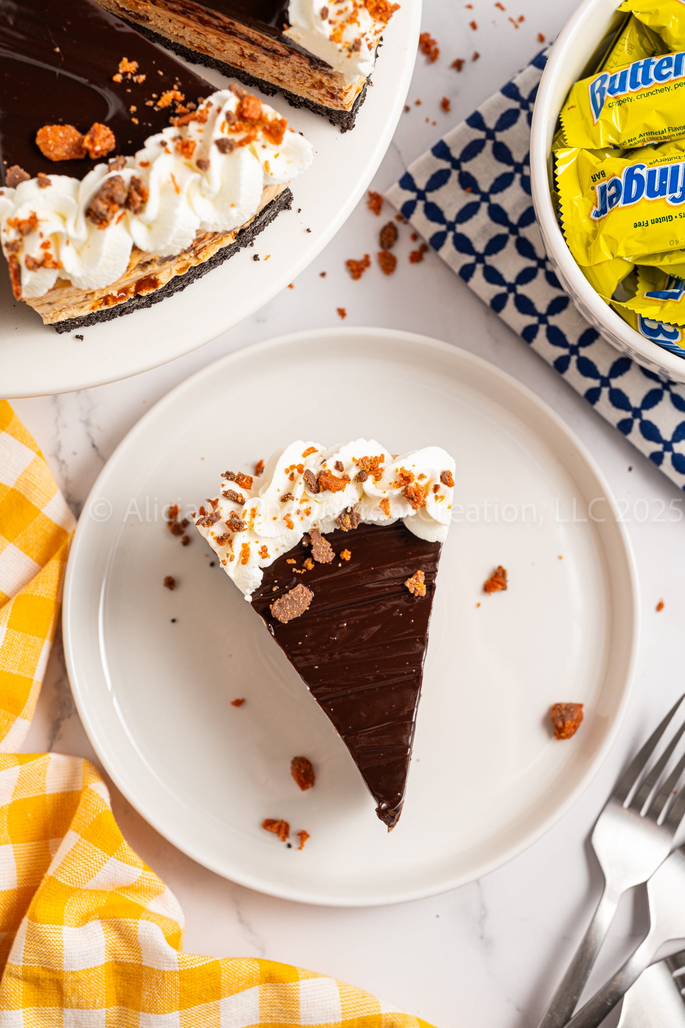 No Bake Butterfinger Cheesecake - *EXCLUSIVE*