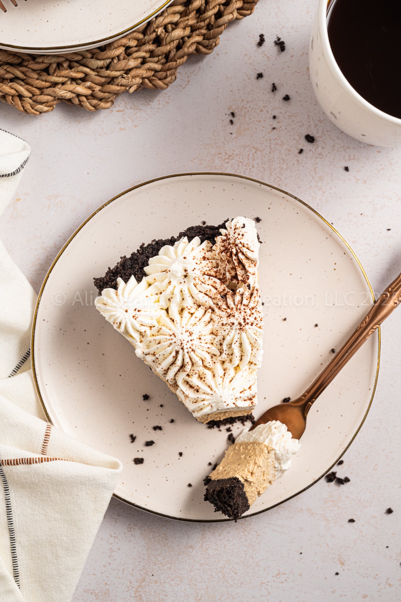 Coffee Pie - *EXCLUSIVE*