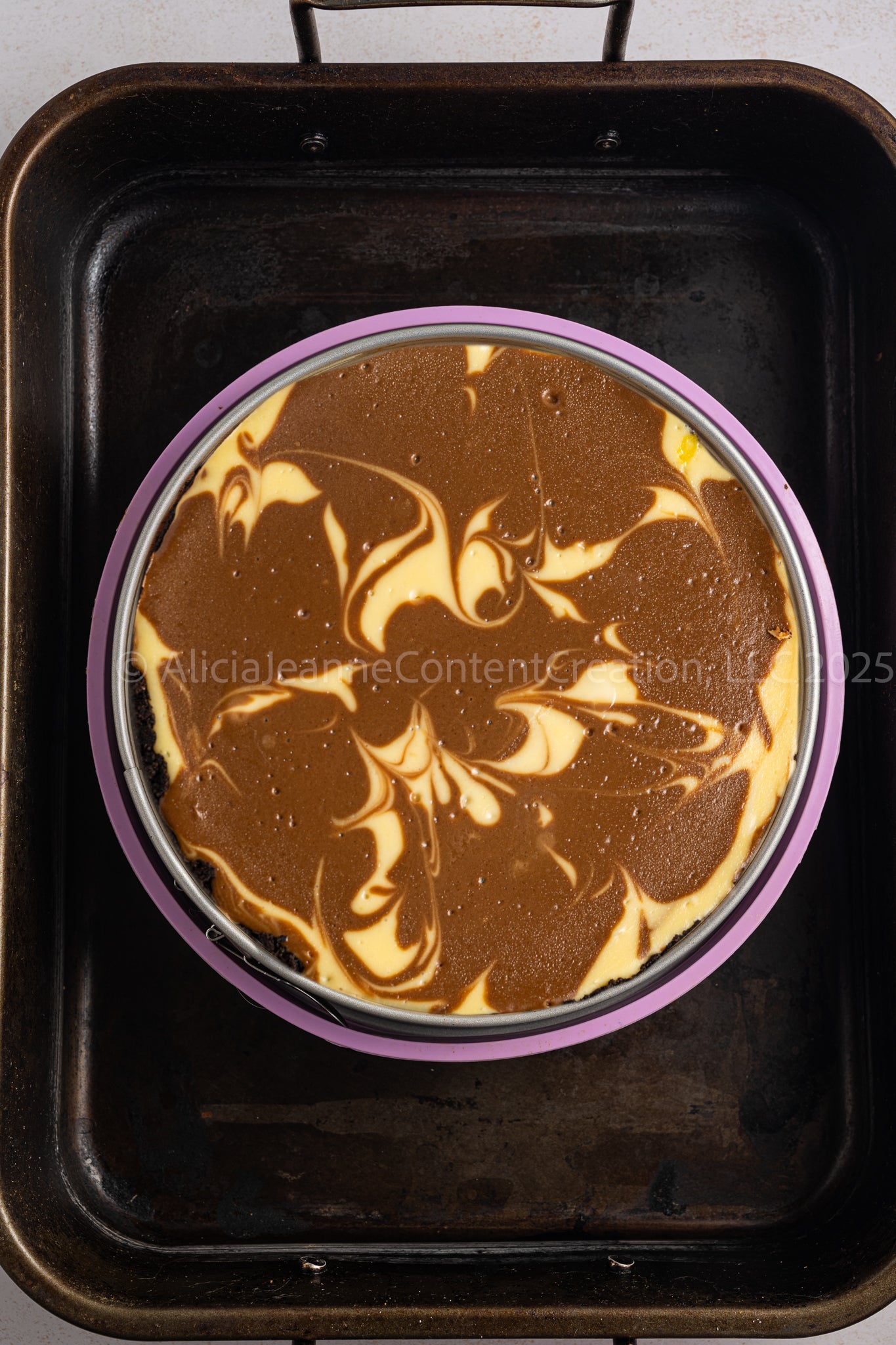 NEW PHOTOS - Espresso Swirl Cheesecake - *EXCLUSIVE*