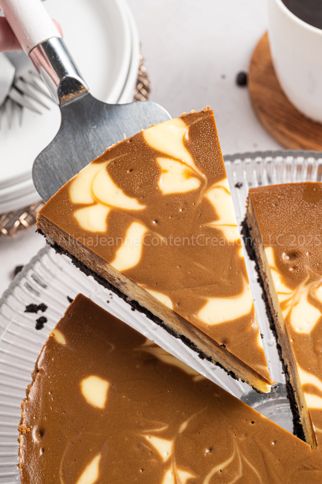 NEW PHOTOS - Espresso Swirl Cheesecake - *EXCLUSIVE*