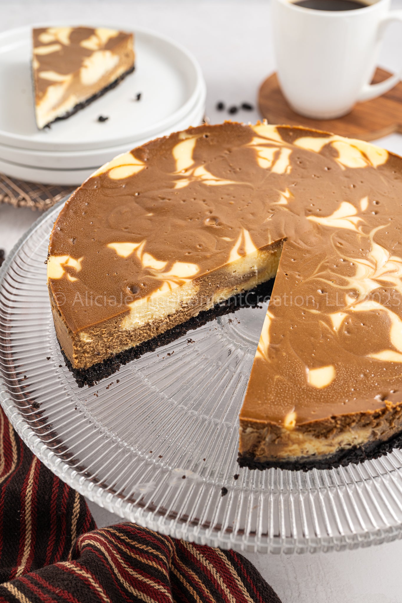 NEW PHOTOS - Espresso Swirl Cheesecake - *EXCLUSIVE*