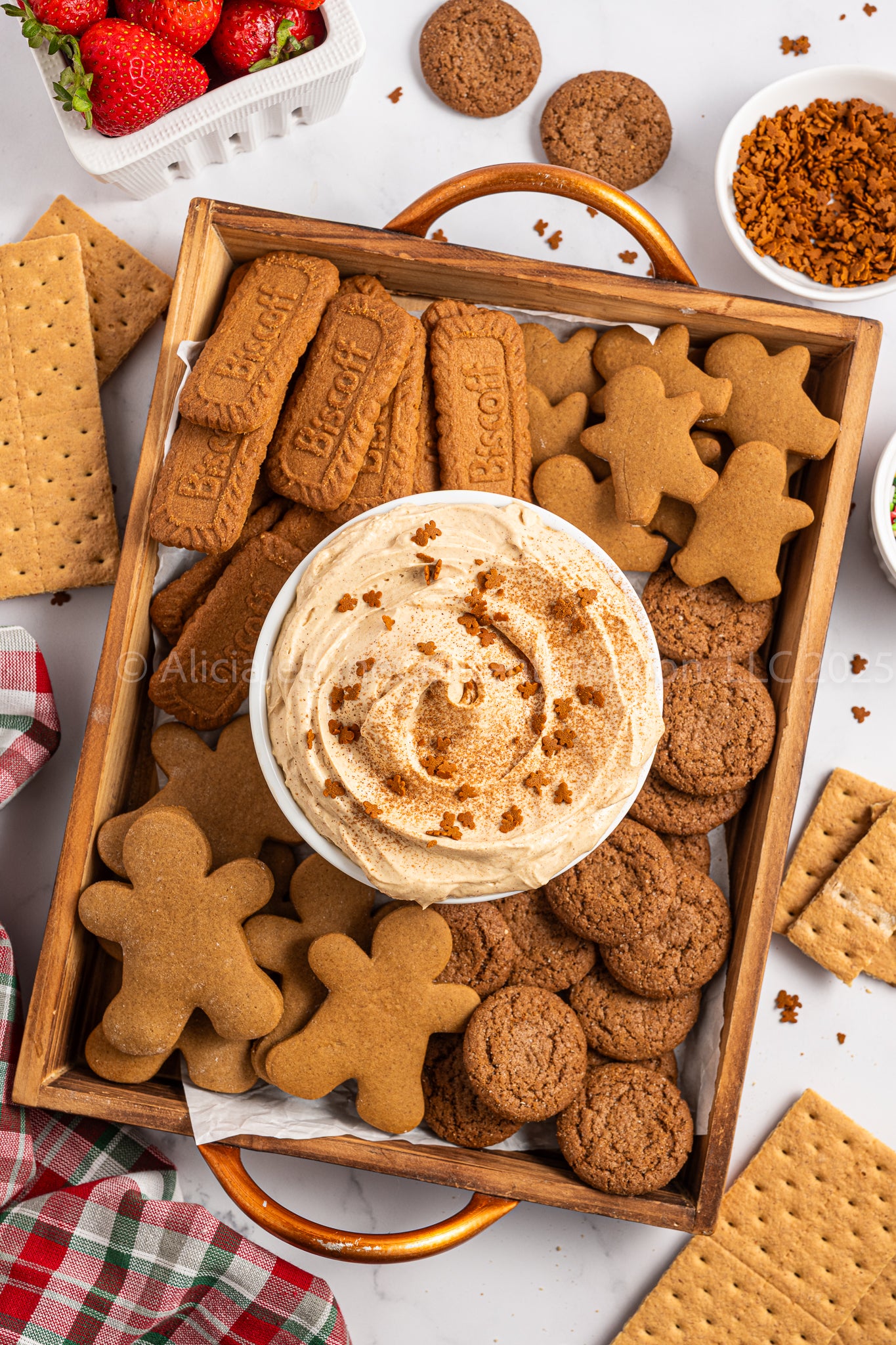 Gingerbread Cheesecake Dip - *MINI EXCLUSIVE*