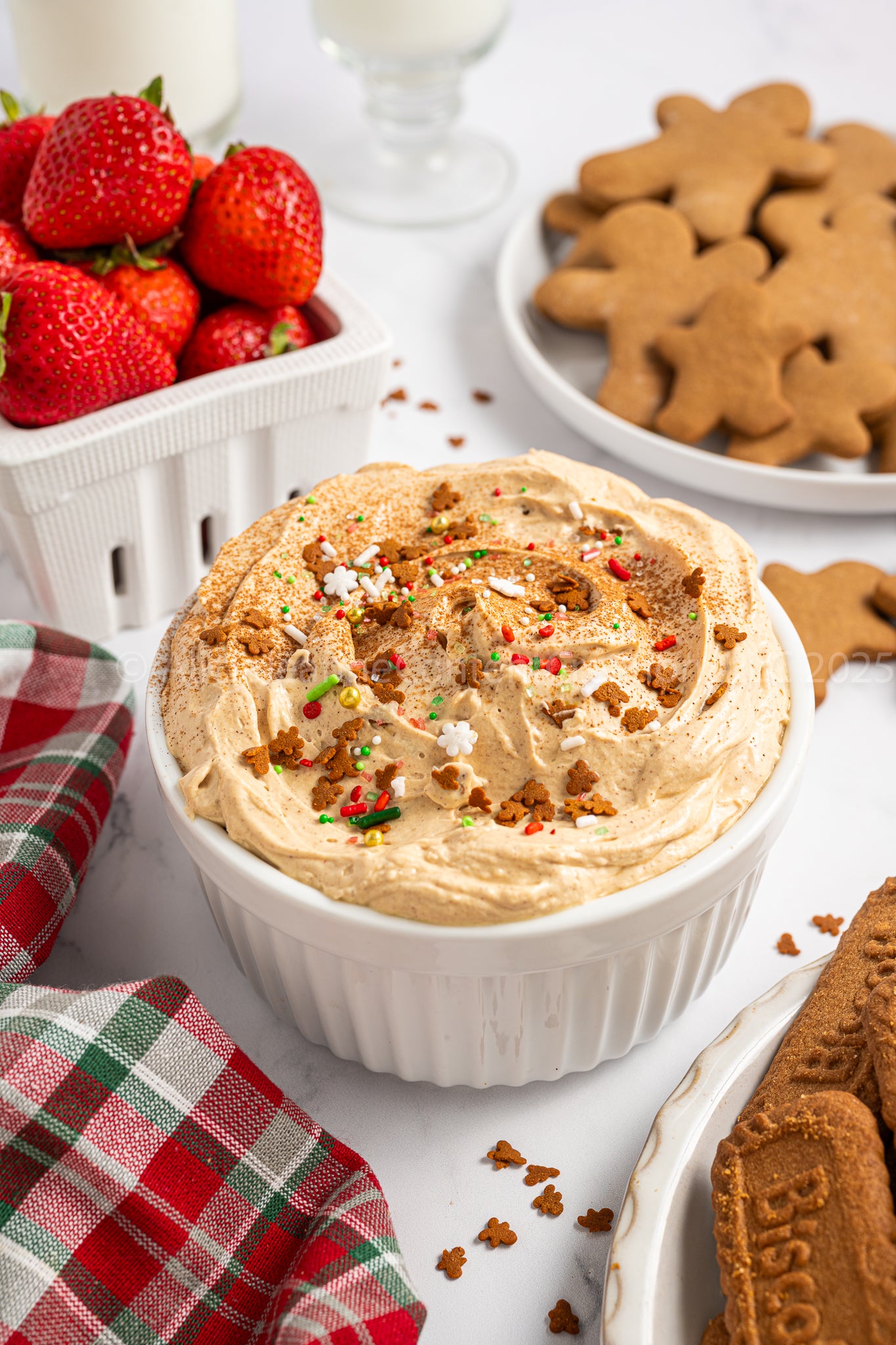 Gingerbread Cheesecake Dip - *MINI EXCLUSIVE*