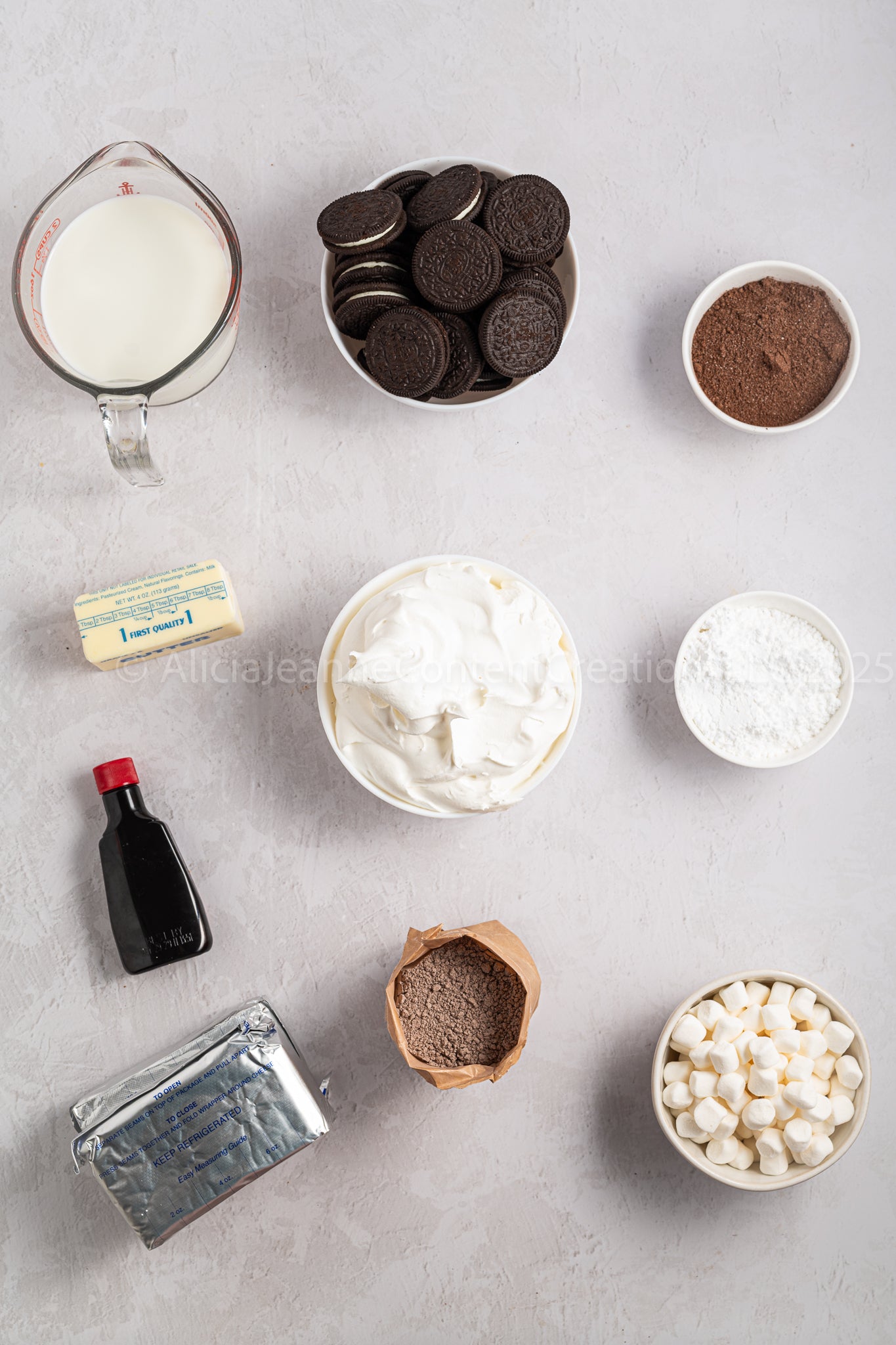 Hot Chocolate Lasagna - *EXCLUSIVE*