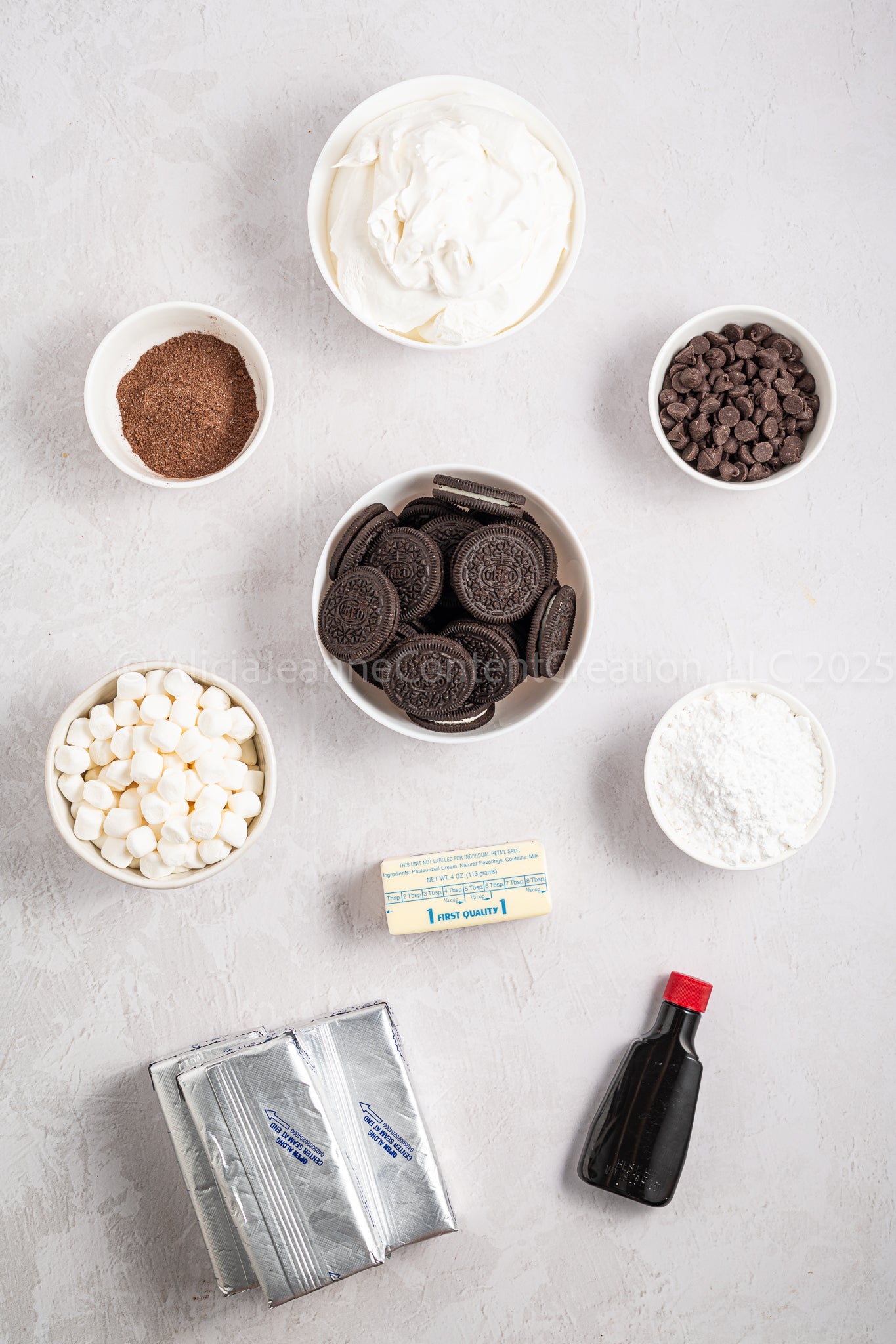 Hot Cocoa Cheesecake - *EXCLUSIVE*