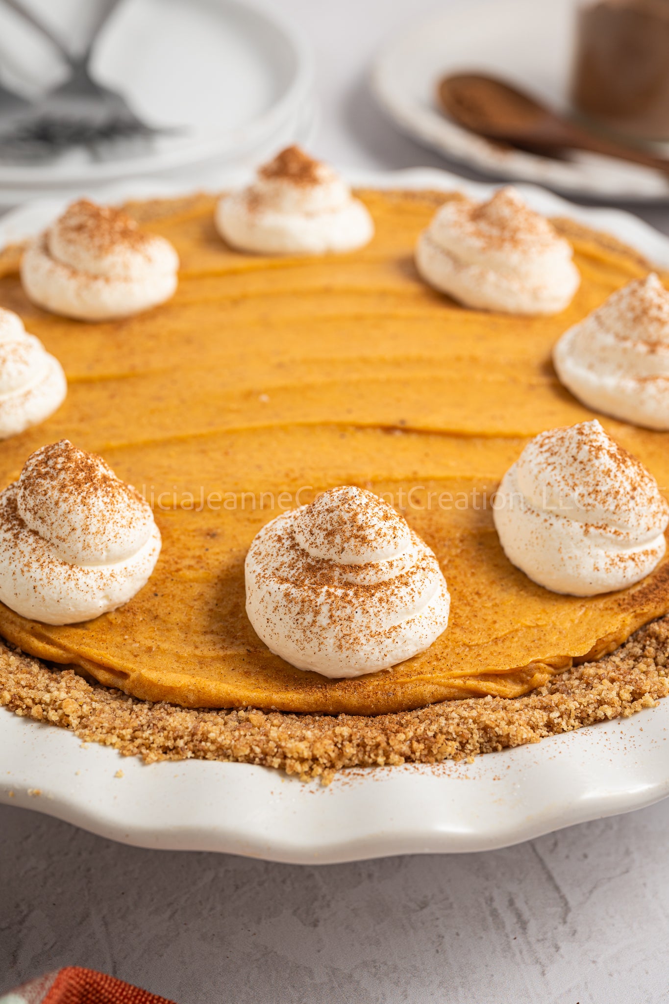 Marshmallow Pumpkin Pie - *EXCLUSIVE*