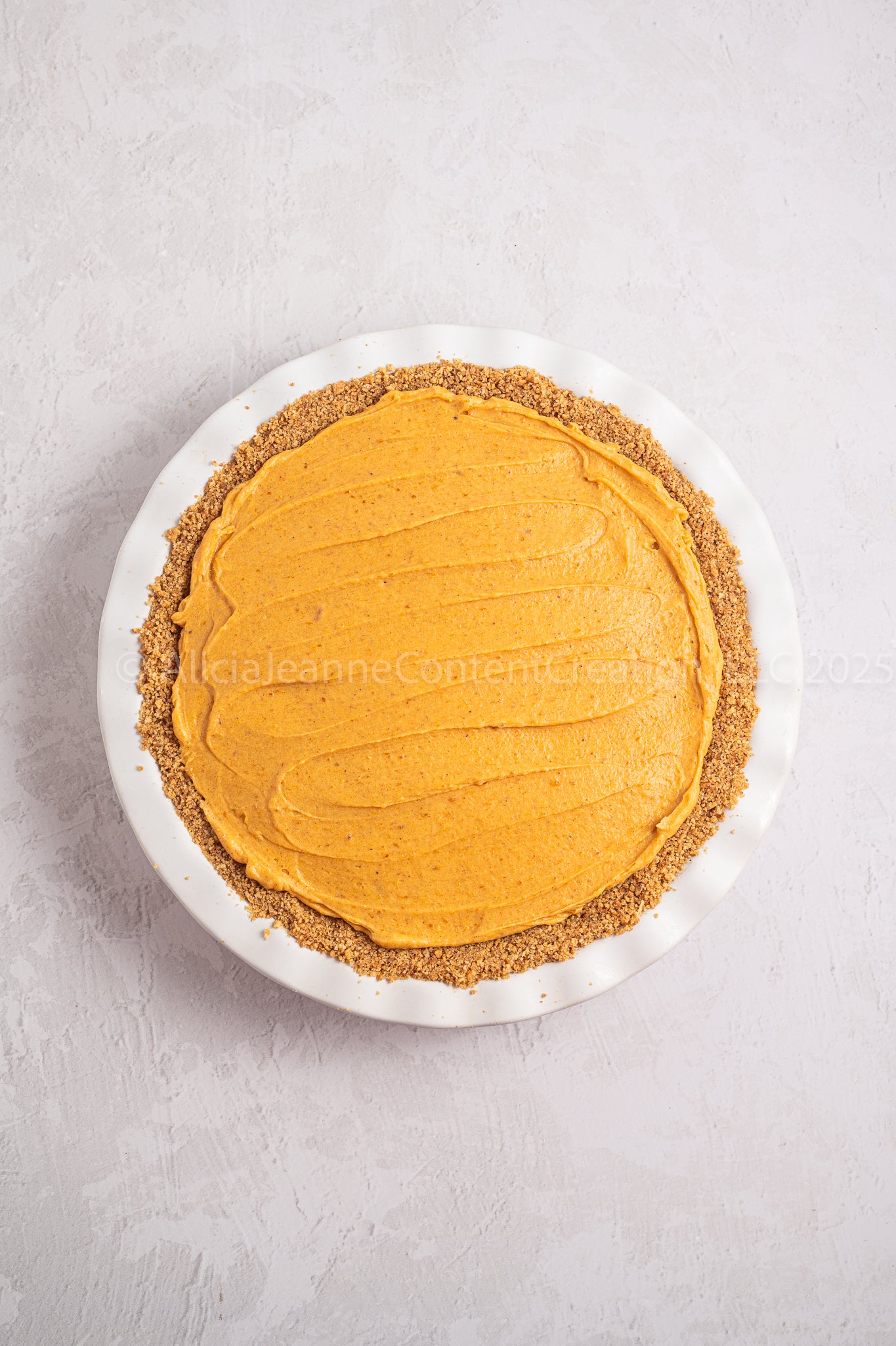 Marshmallow Pumpkin Pie - *EXCLUSIVE*