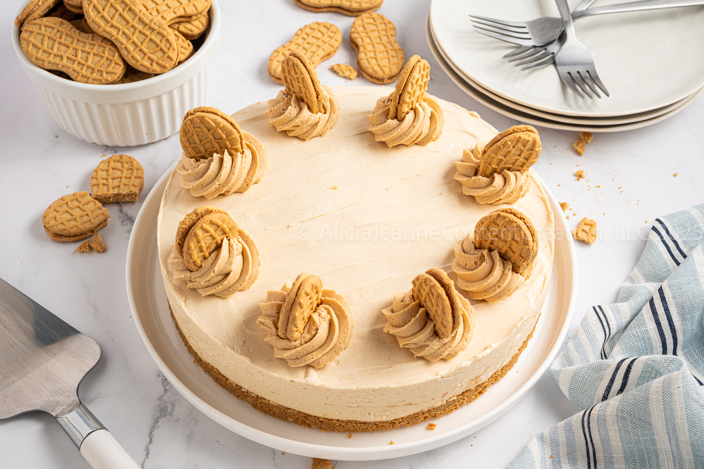 Nutter Butter Cheesecake (No-Bake) - *EXCLUSIVE*