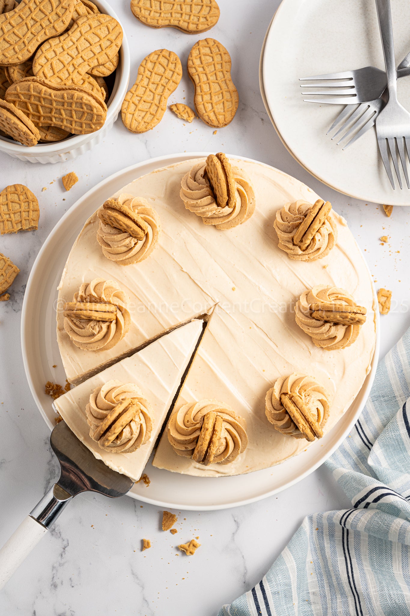 Nutter Butter Cheesecake (No-Bake) - *EXCLUSIVE*