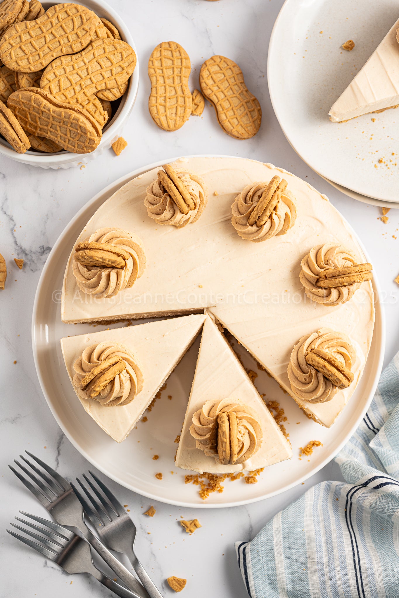 Nutter Butter Cheesecake (No-Bake) - *EXCLUSIVE*