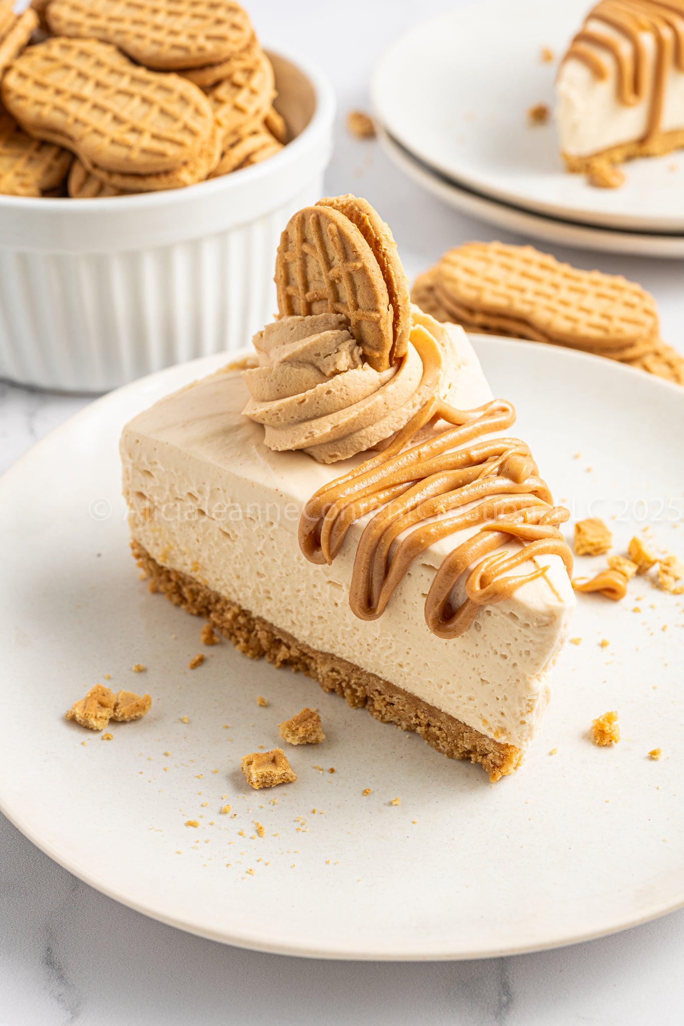 Nutter Butter Cheesecake (No-Bake) - *EXCLUSIVE*