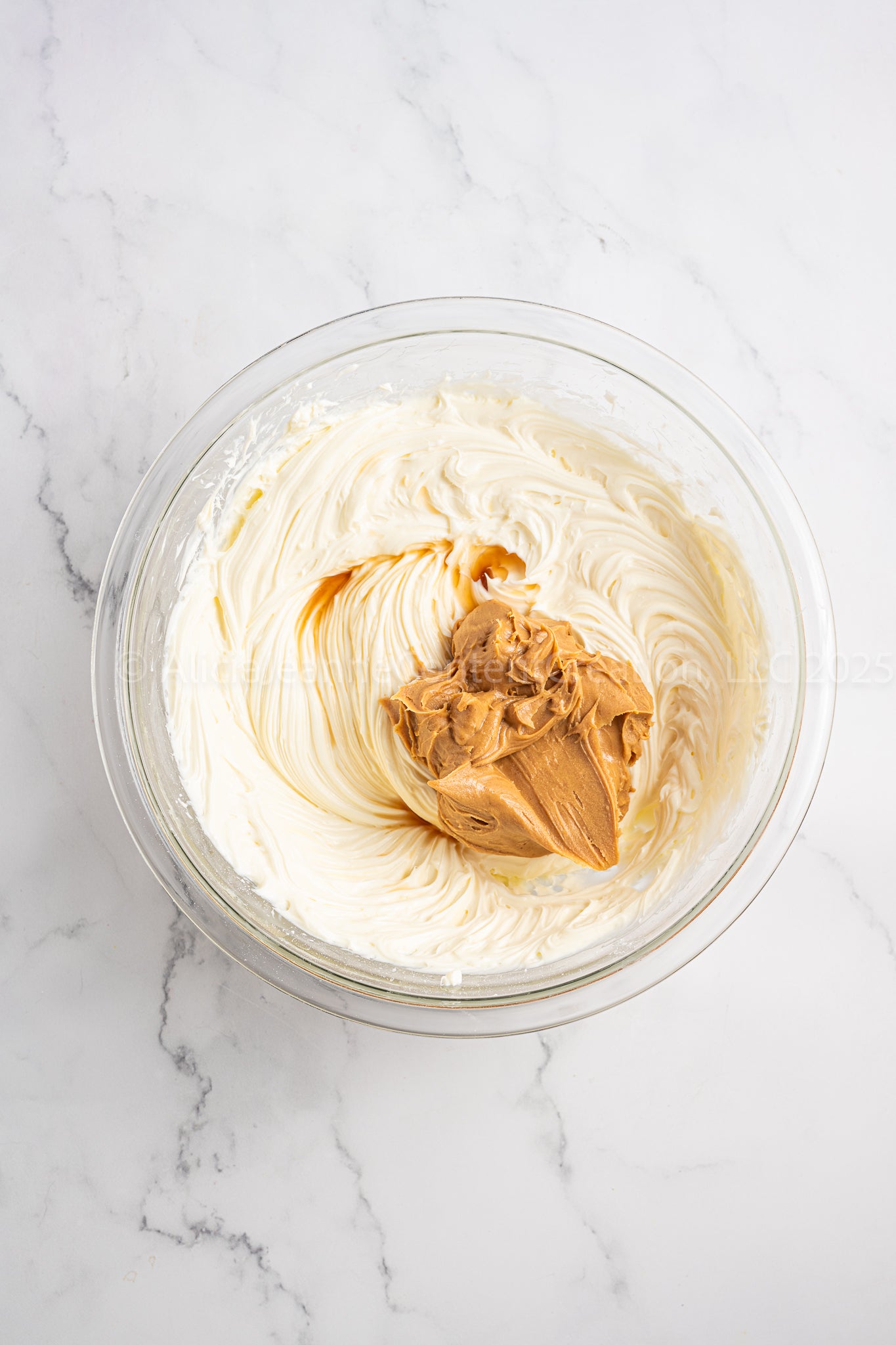 Nutter Butter Cheesecake (No-Bake) - *EXCLUSIVE*
