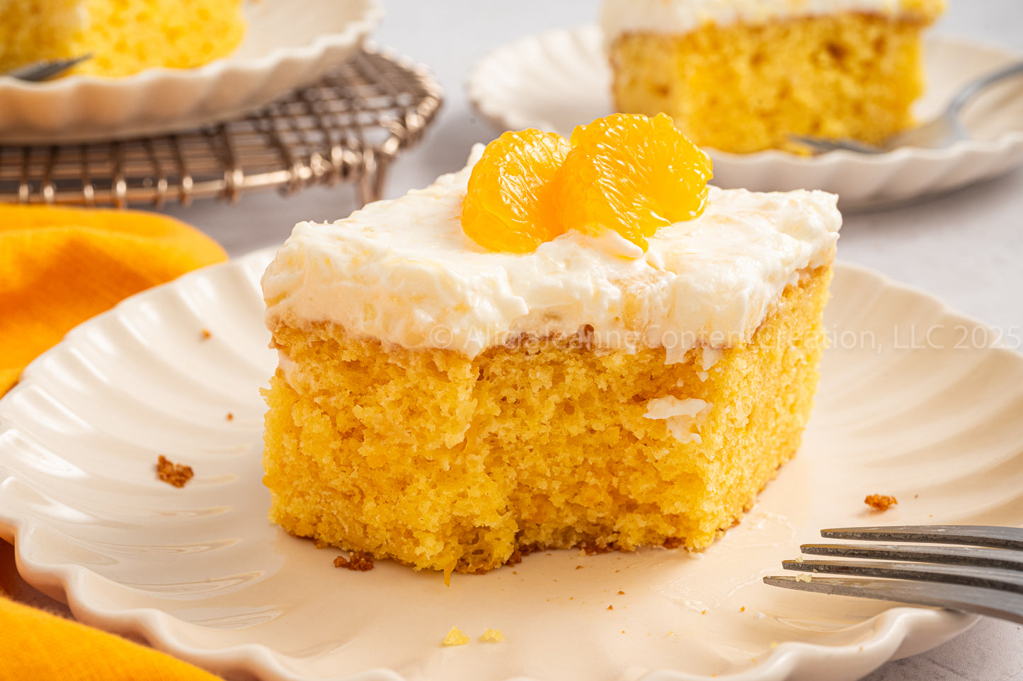 Pig Pickin' Cake - *EXCLUSIVE*