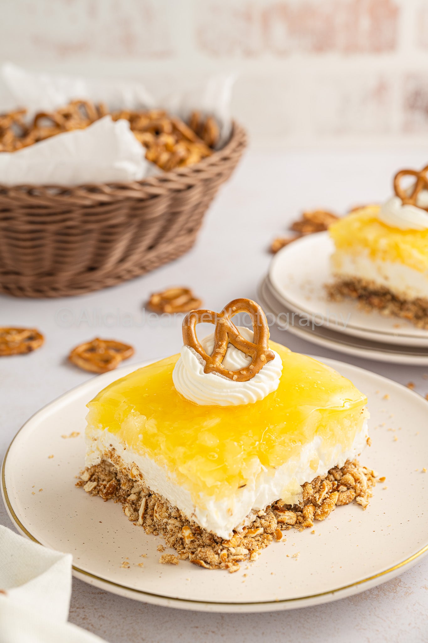 Pineapple Pretzel Salad - *EXCLUSIVE*