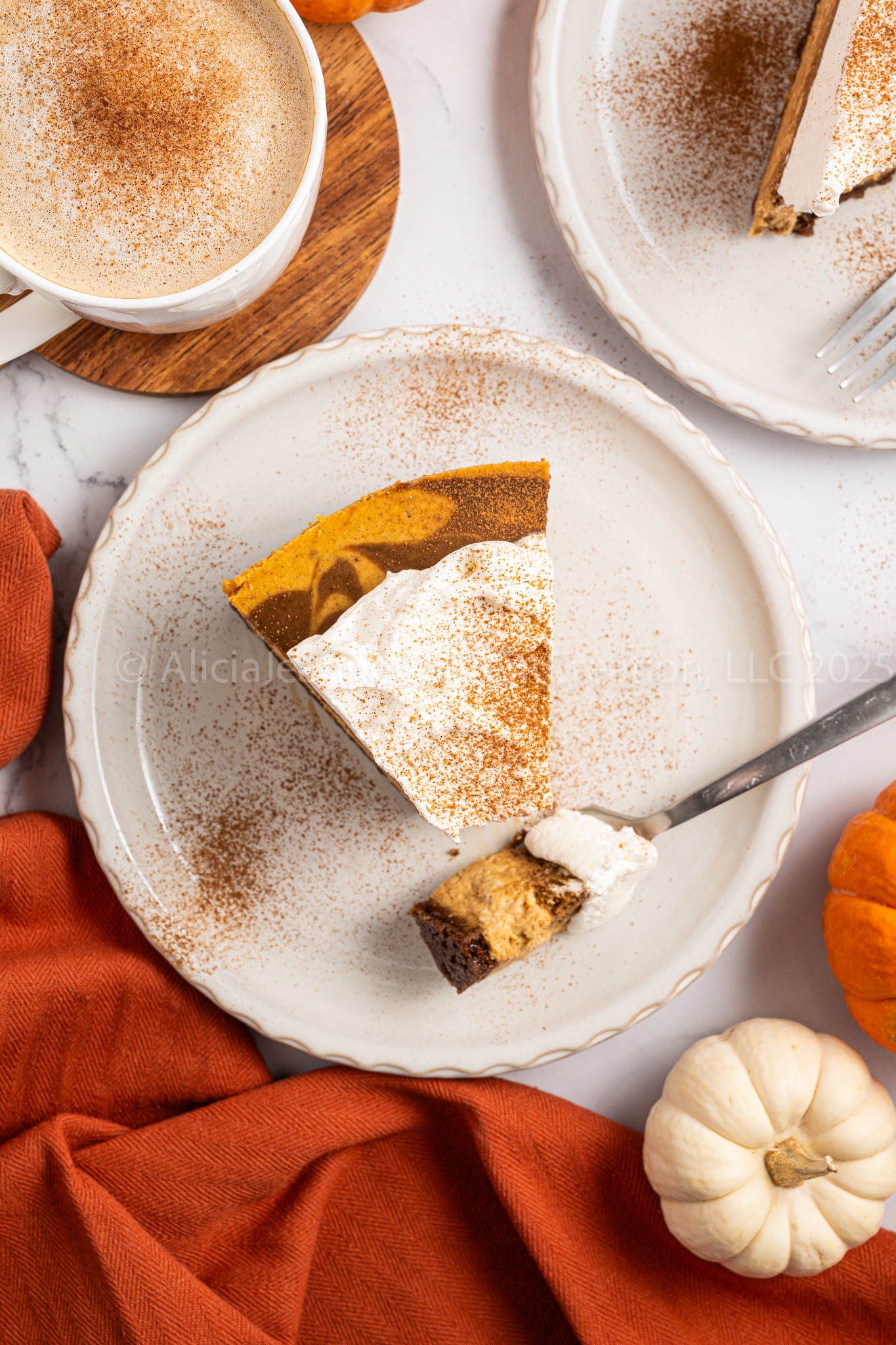 Pumpkin Spice Latte Cheesecake - *EXCLUSIVE*