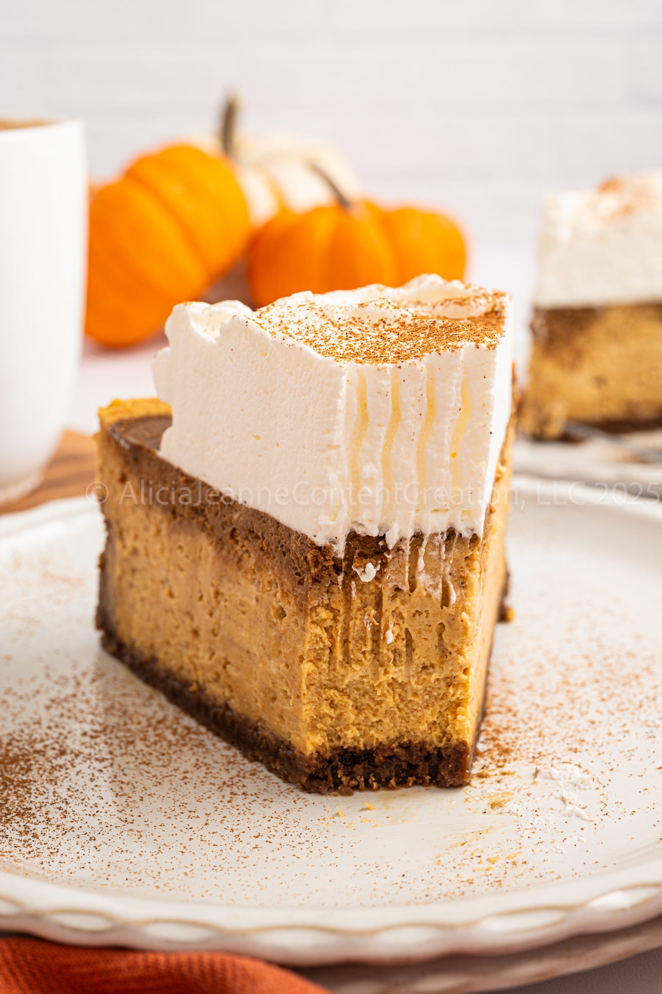 Pumpkin Spice Latte Cheesecake - *EXCLUSIVE*
