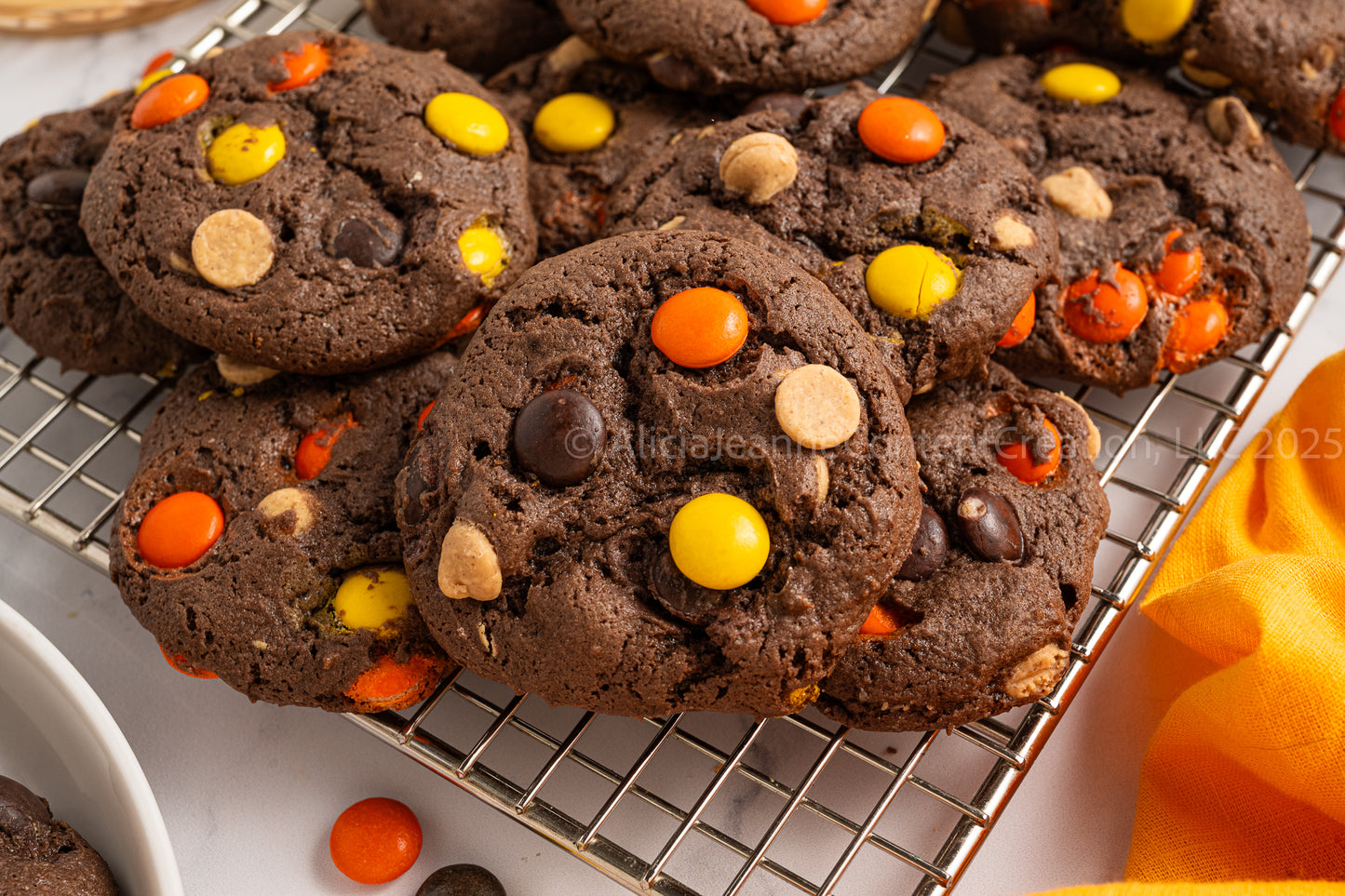 Reese's Pieces Cake Mix Cookies - *MINI EXCLUSIVE*