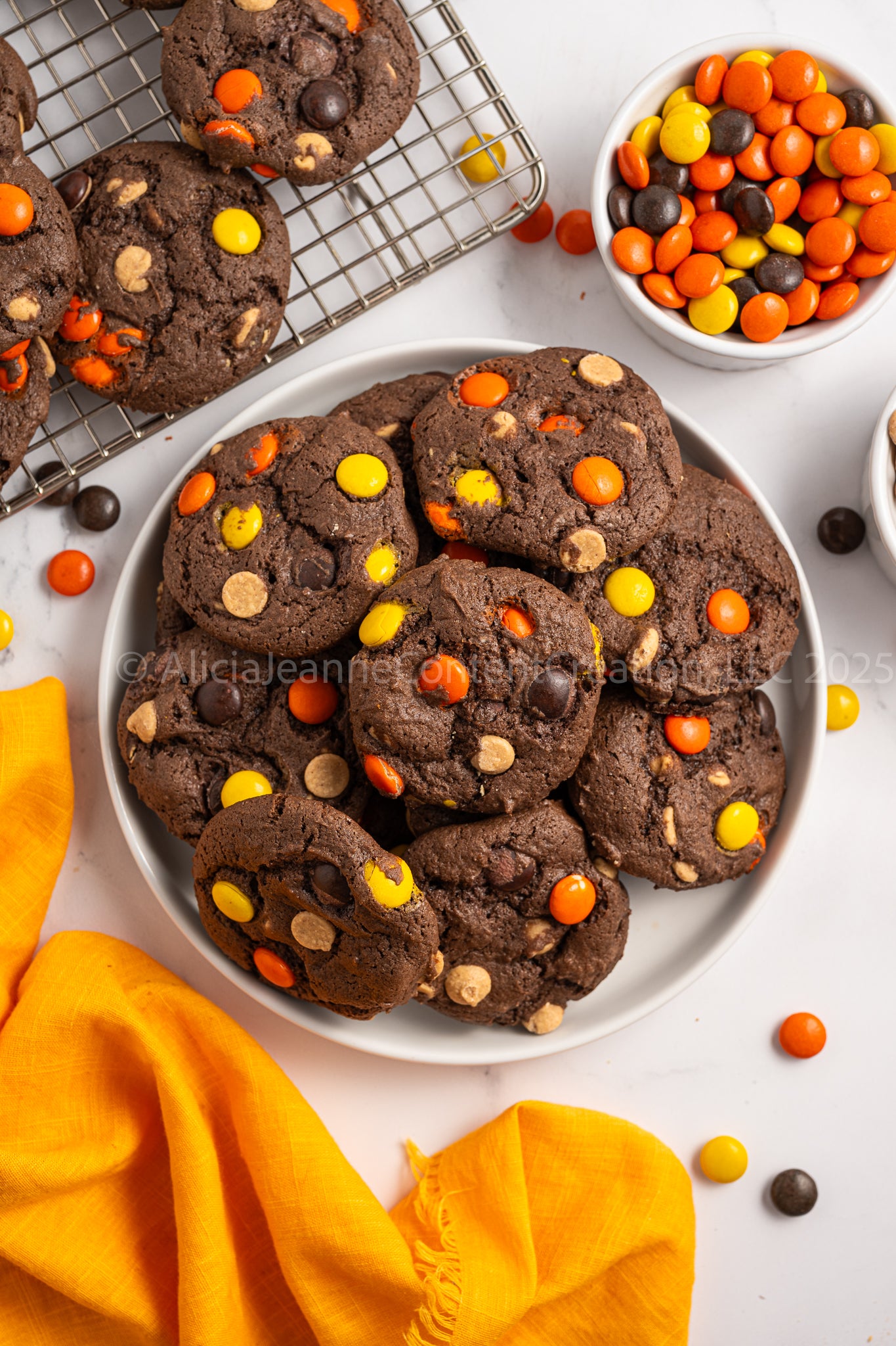 Reese's Pieces Cake Mix Cookies - *MINI EXCLUSIVE*
