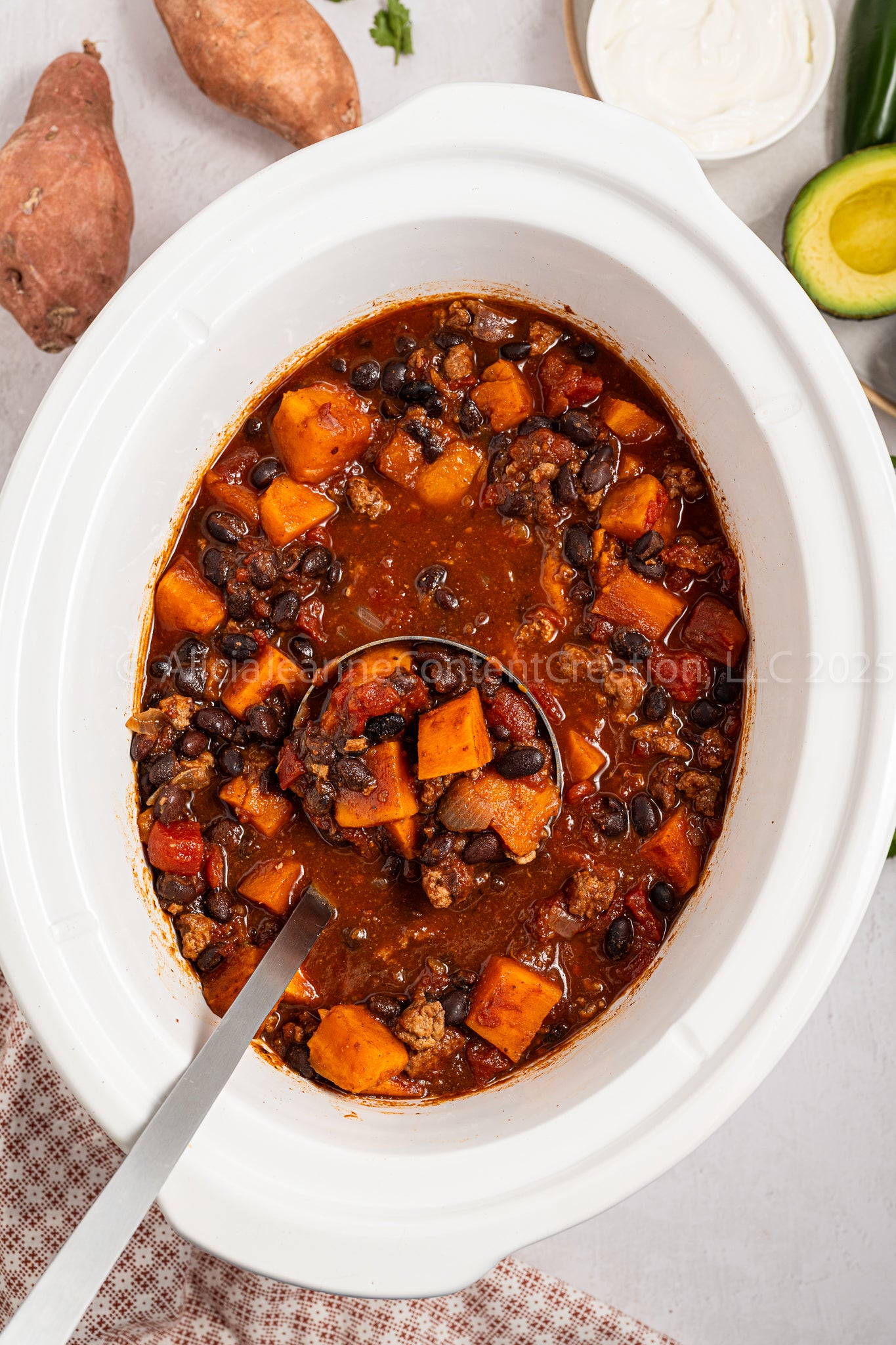 Slow Cooker Sweet Potato Chili - *EXCLUSIVE*