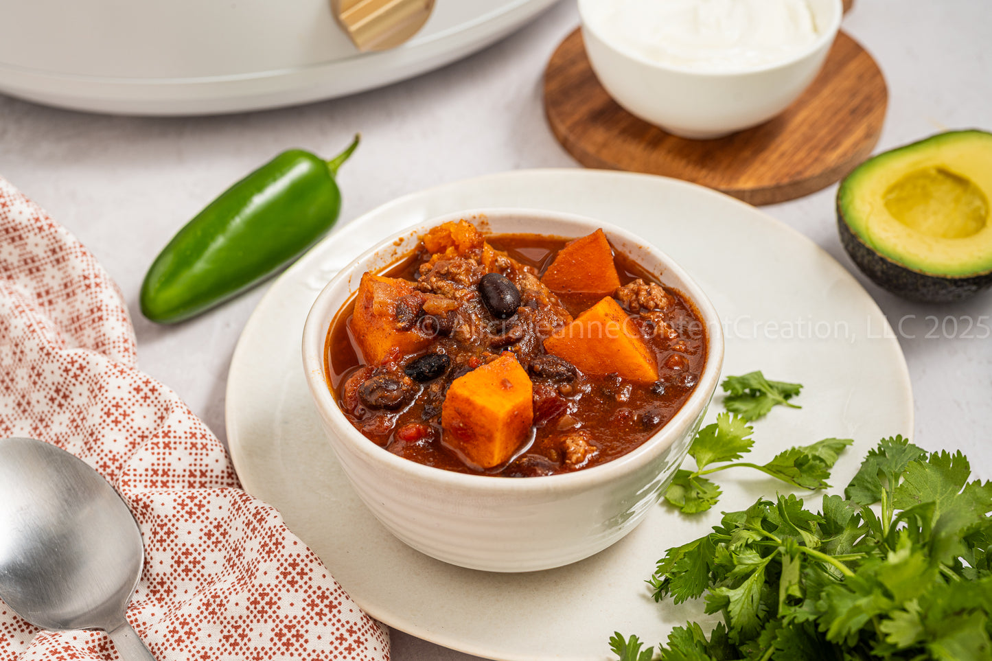 Slow Cooker Sweet Potato Chili - *EXCLUSIVE*