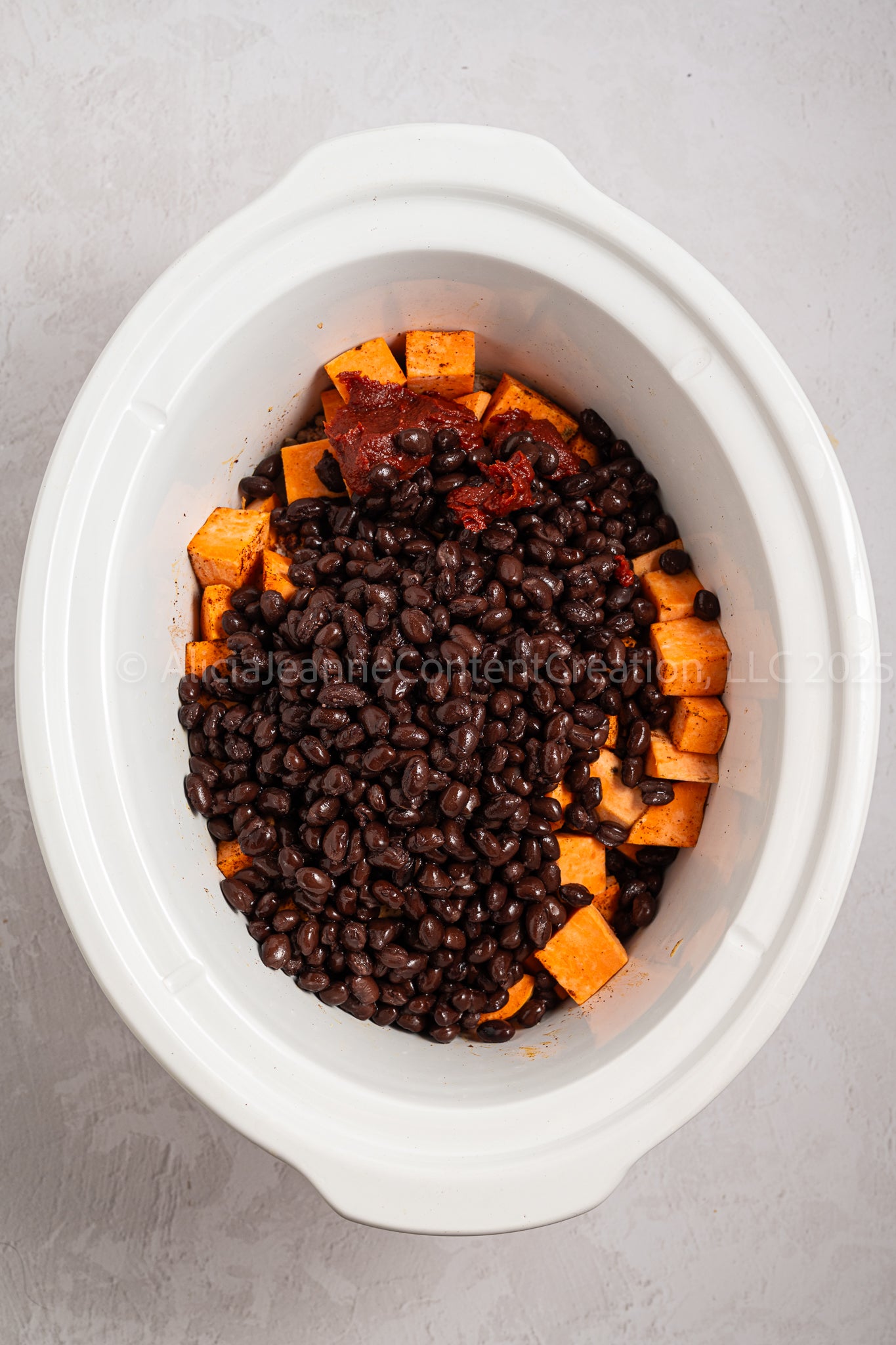 Slow Cooker Sweet Potato Chili - *EXCLUSIVE*