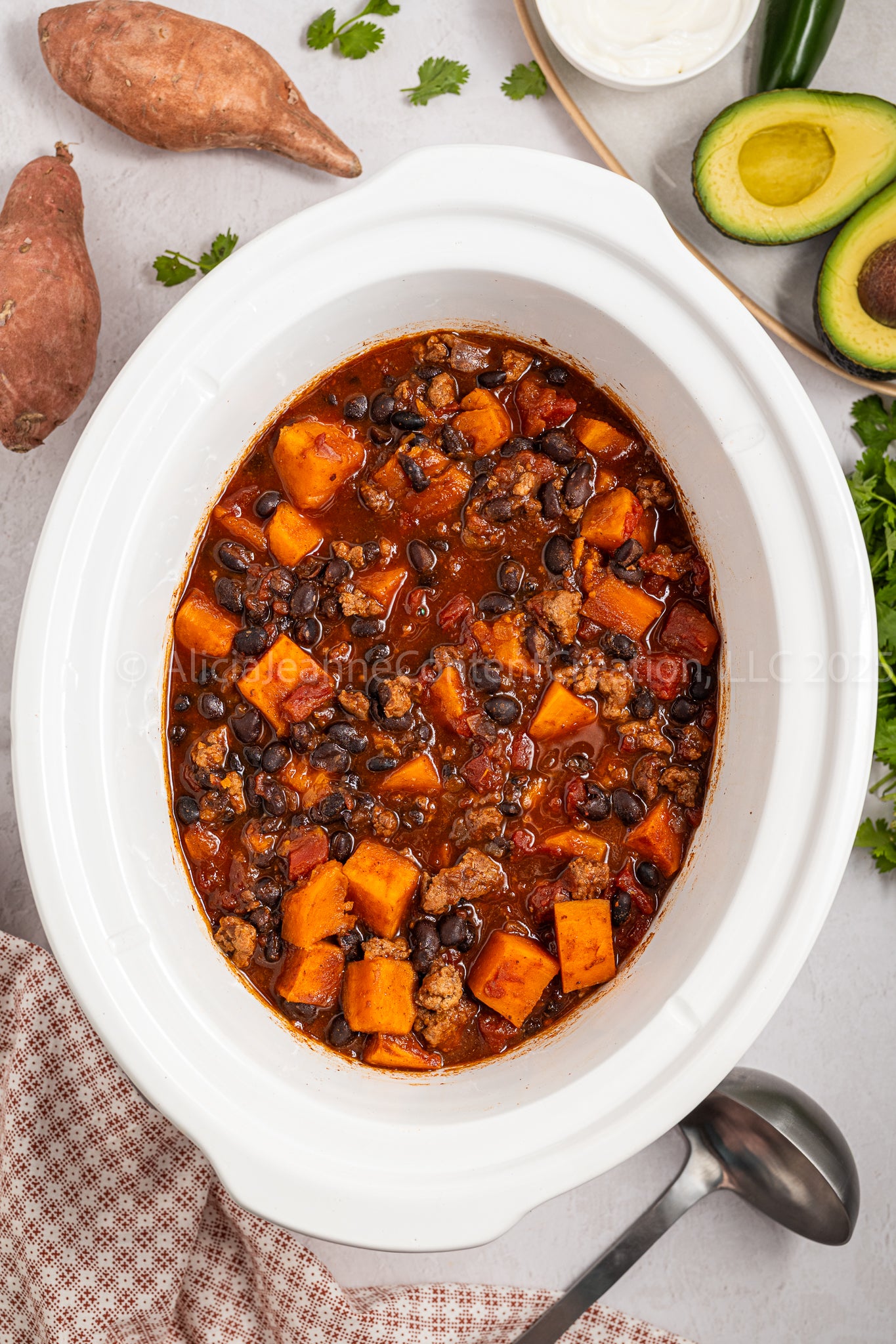 Slow Cooker Sweet Potato Chili - *EXCLUSIVE*