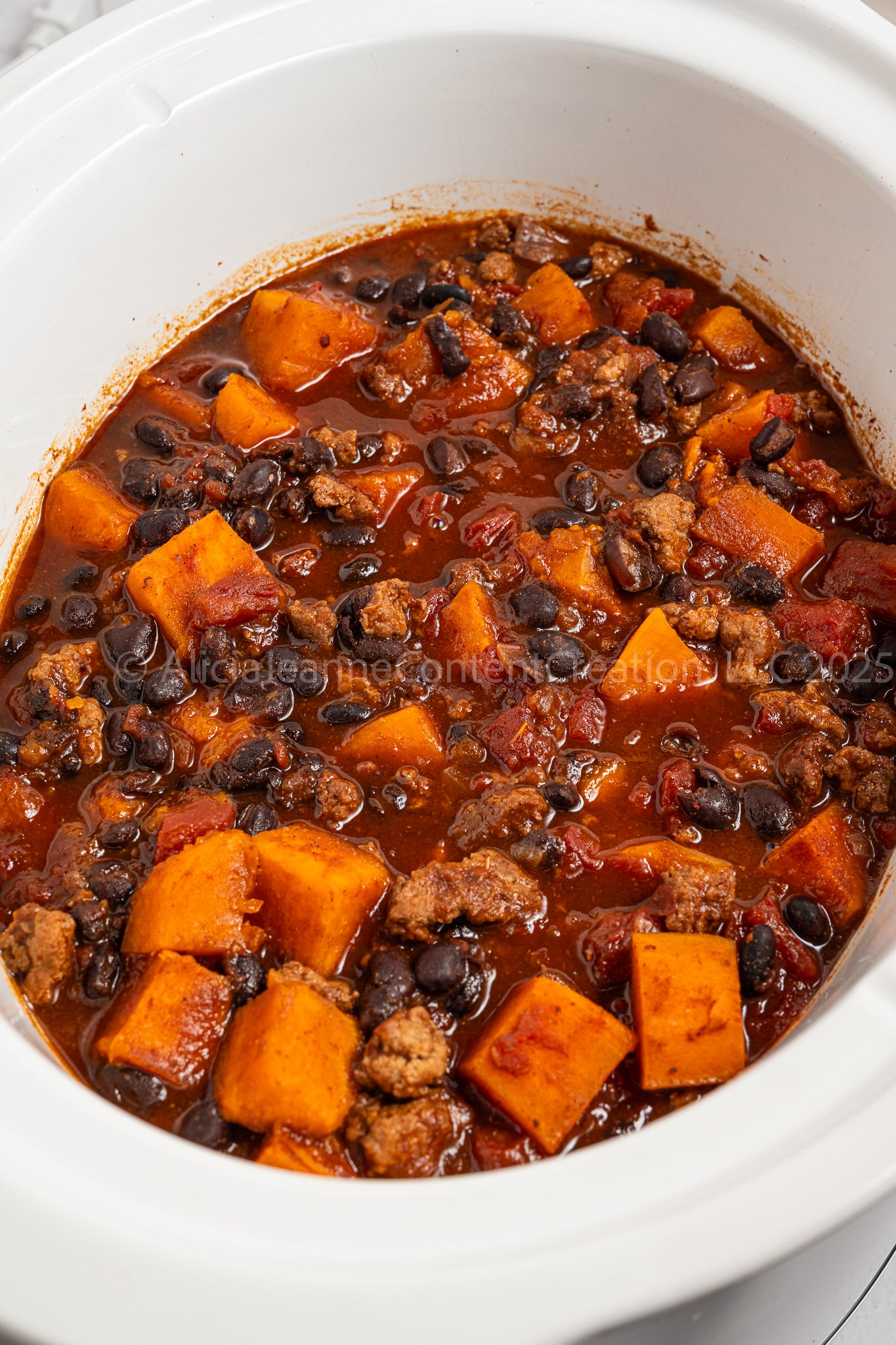 Slow Cooker Sweet Potato Chili - *EXCLUSIVE*