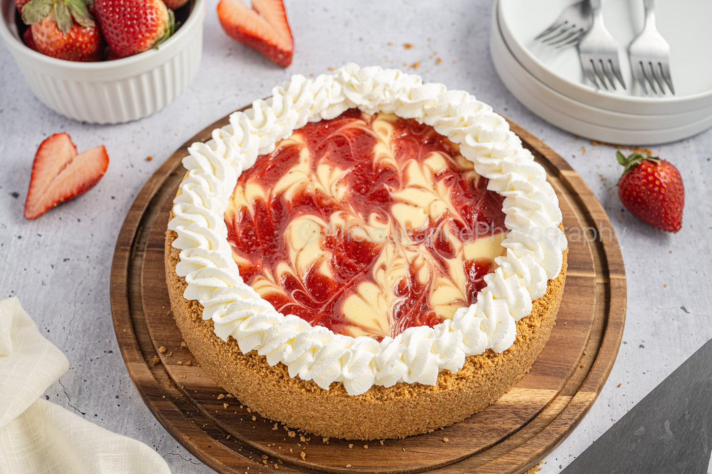 Strawberry Swirl Cheesecake - *EXCLUSIVE*