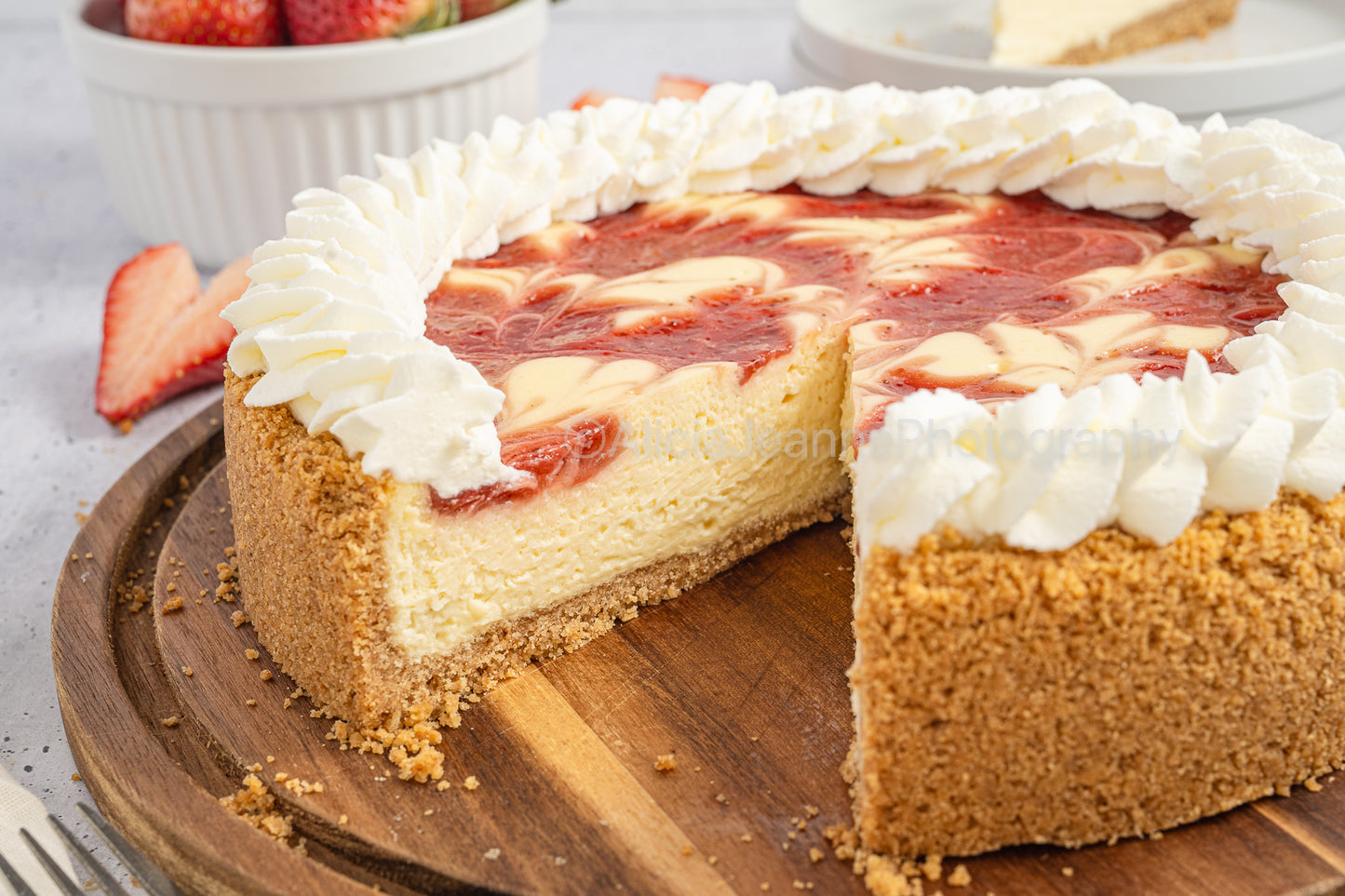 Strawberry Swirl Cheesecake - *EXCLUSIVE*