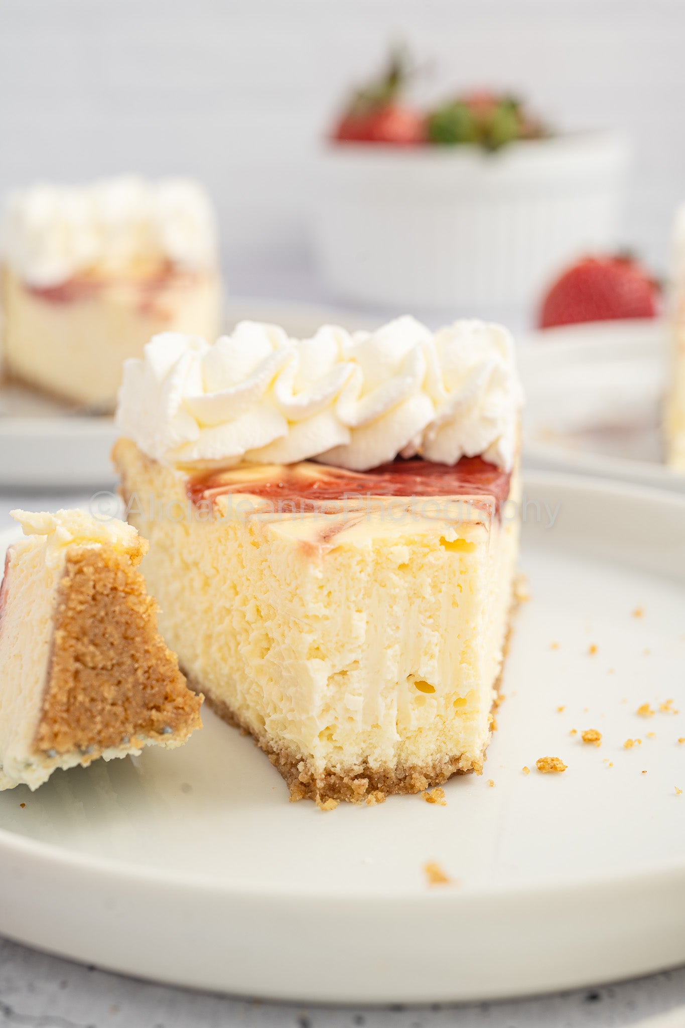 Strawberry Swirl Cheesecake - *EXCLUSIVE*