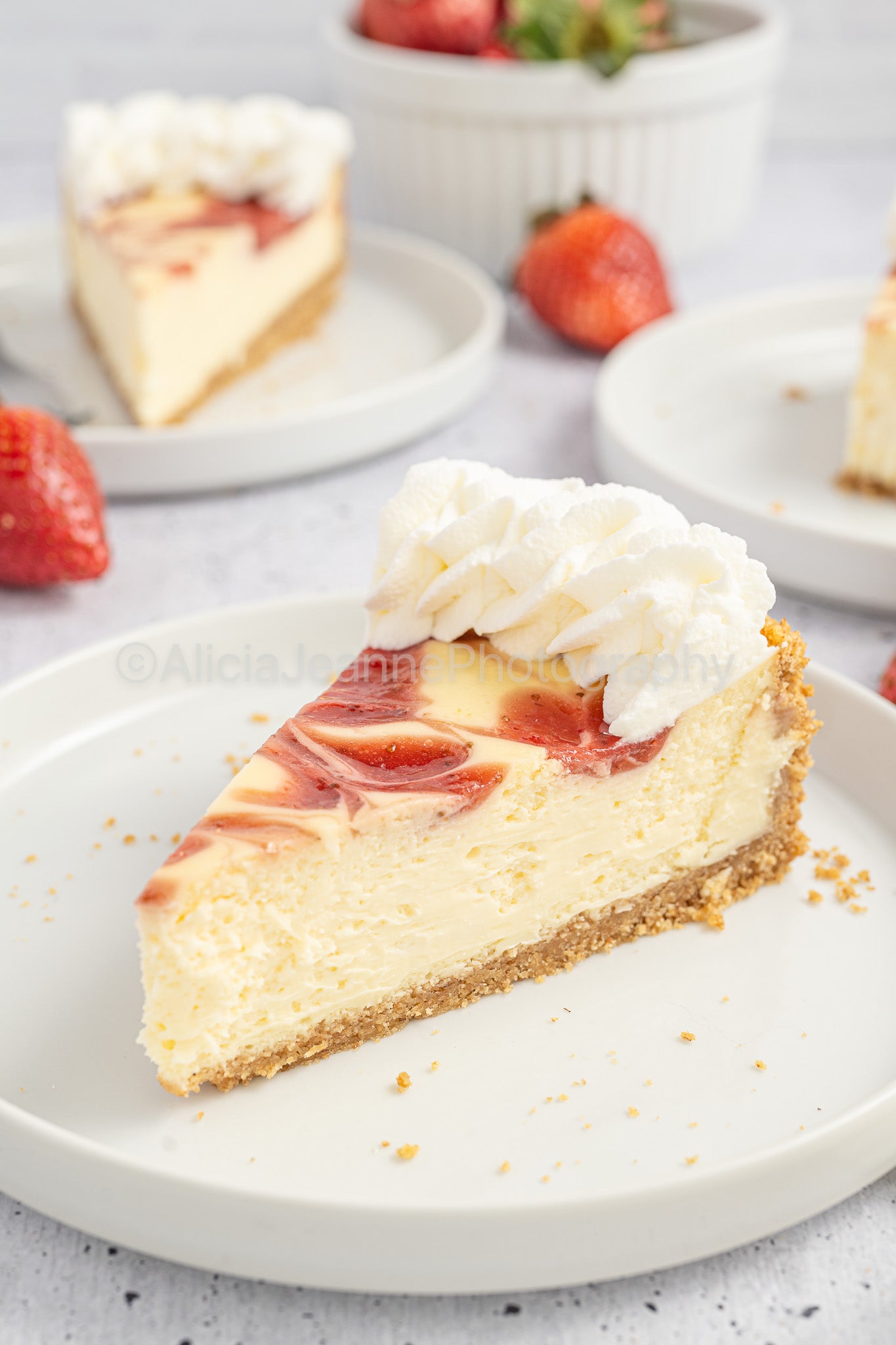 Strawberry Swirl Cheesecake - *EXCLUSIVE*