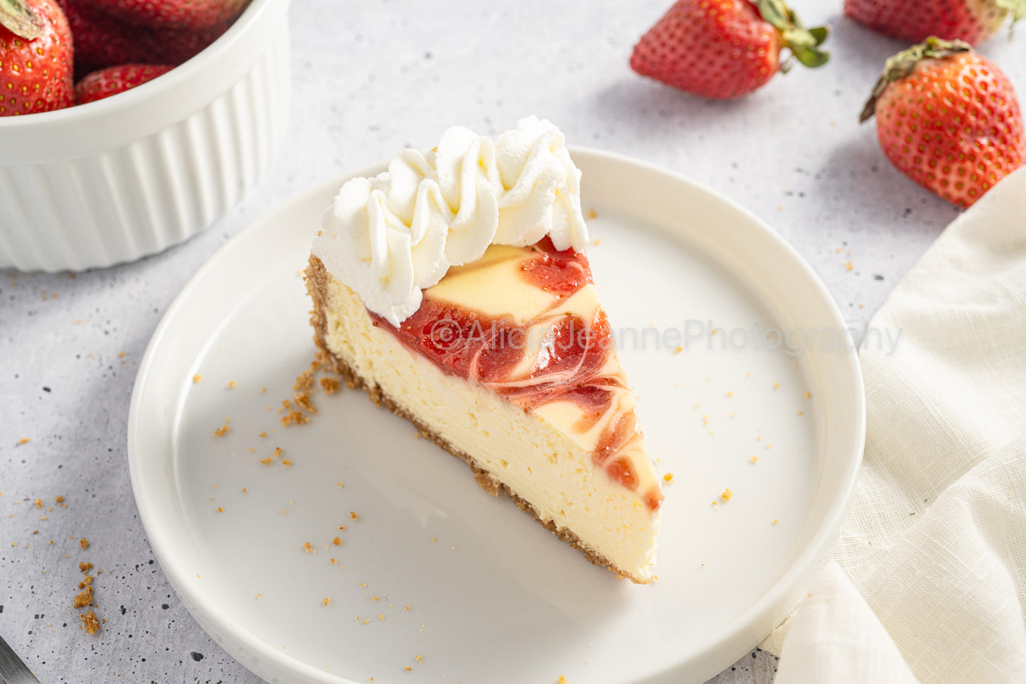 Strawberry Swirl Cheesecake - *EXCLUSIVE*